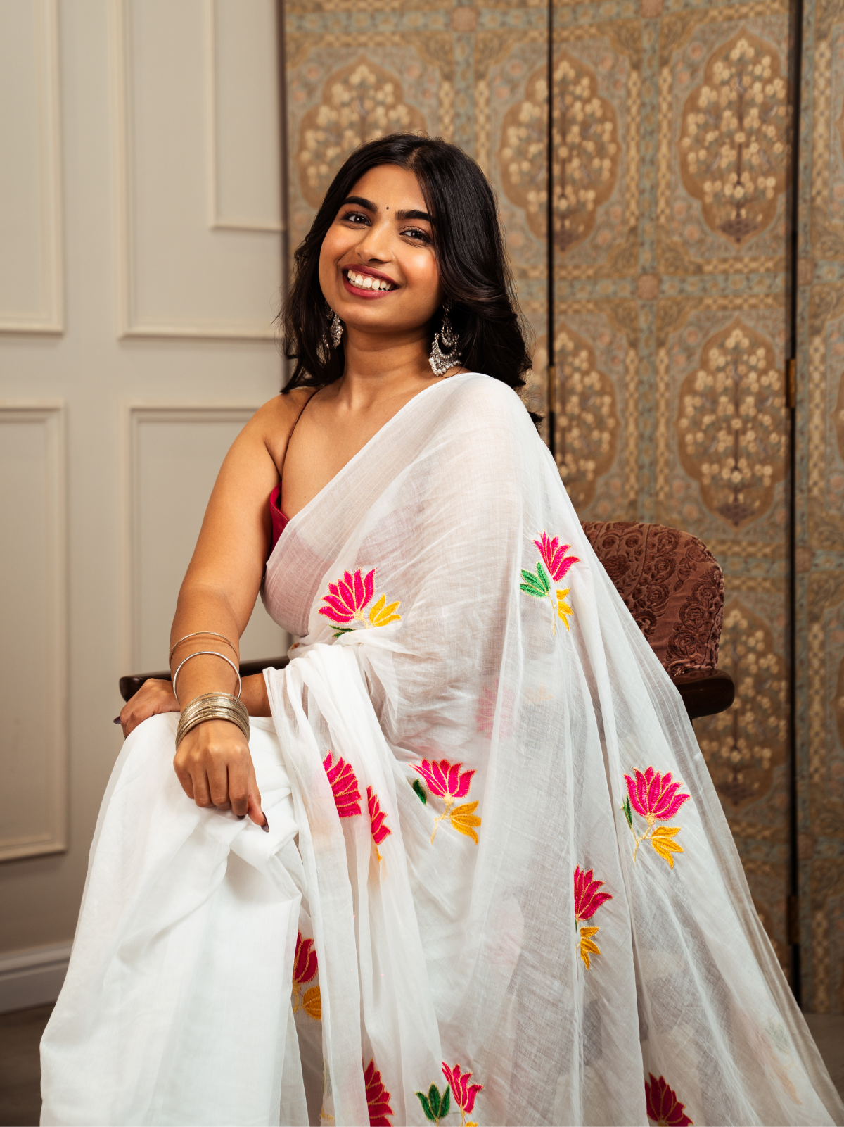 SafaidRaag Mulmul Saree