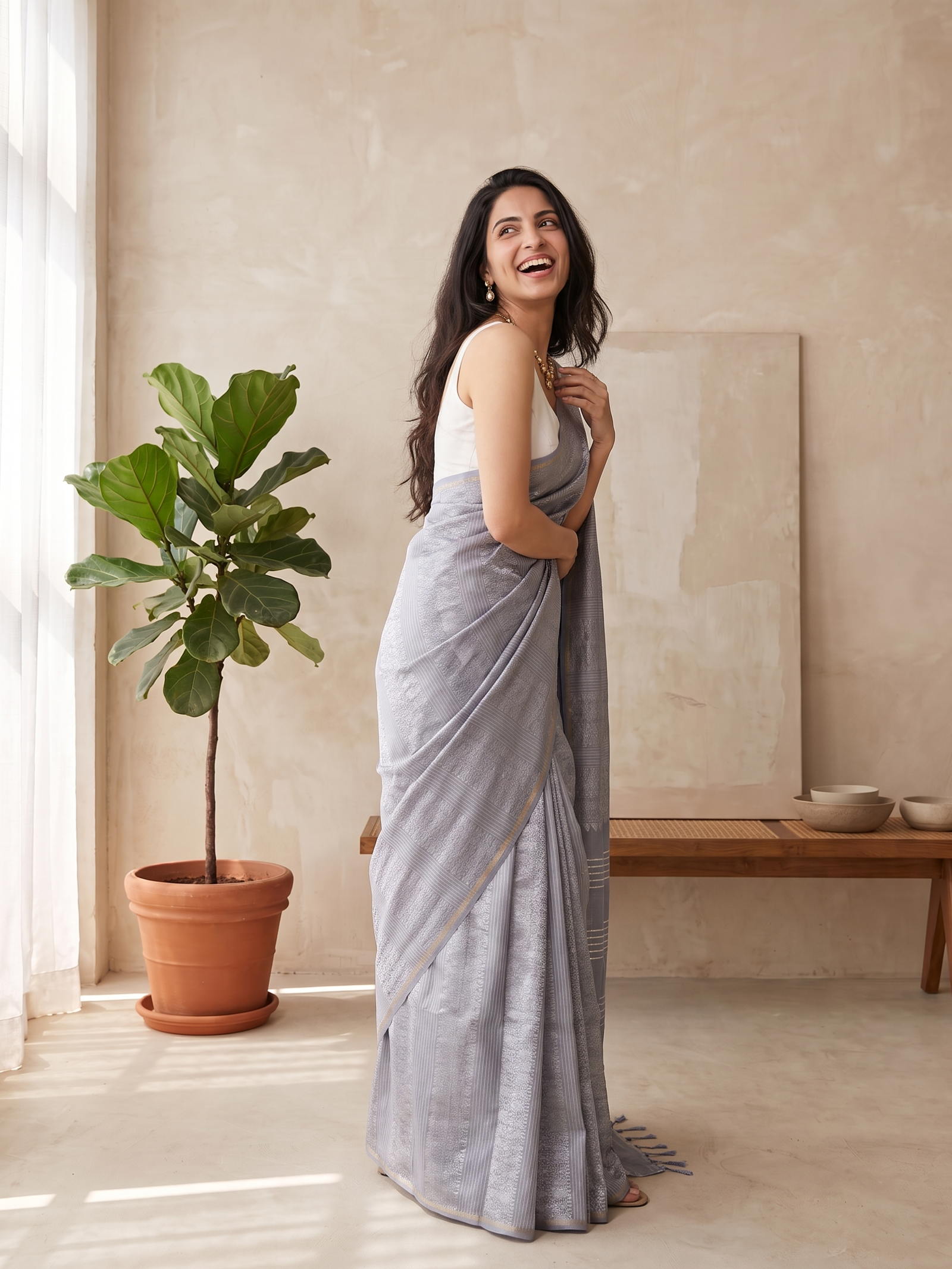 Chaand Sitara Jari Silk Saree