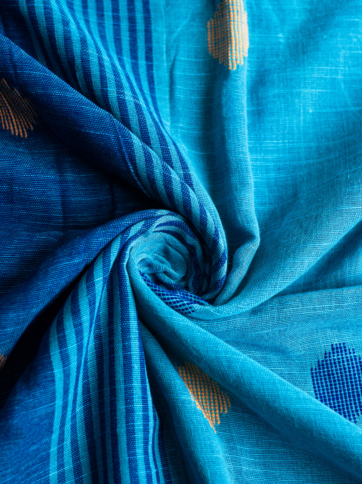 Chhoti Bindiya Linen Saree
