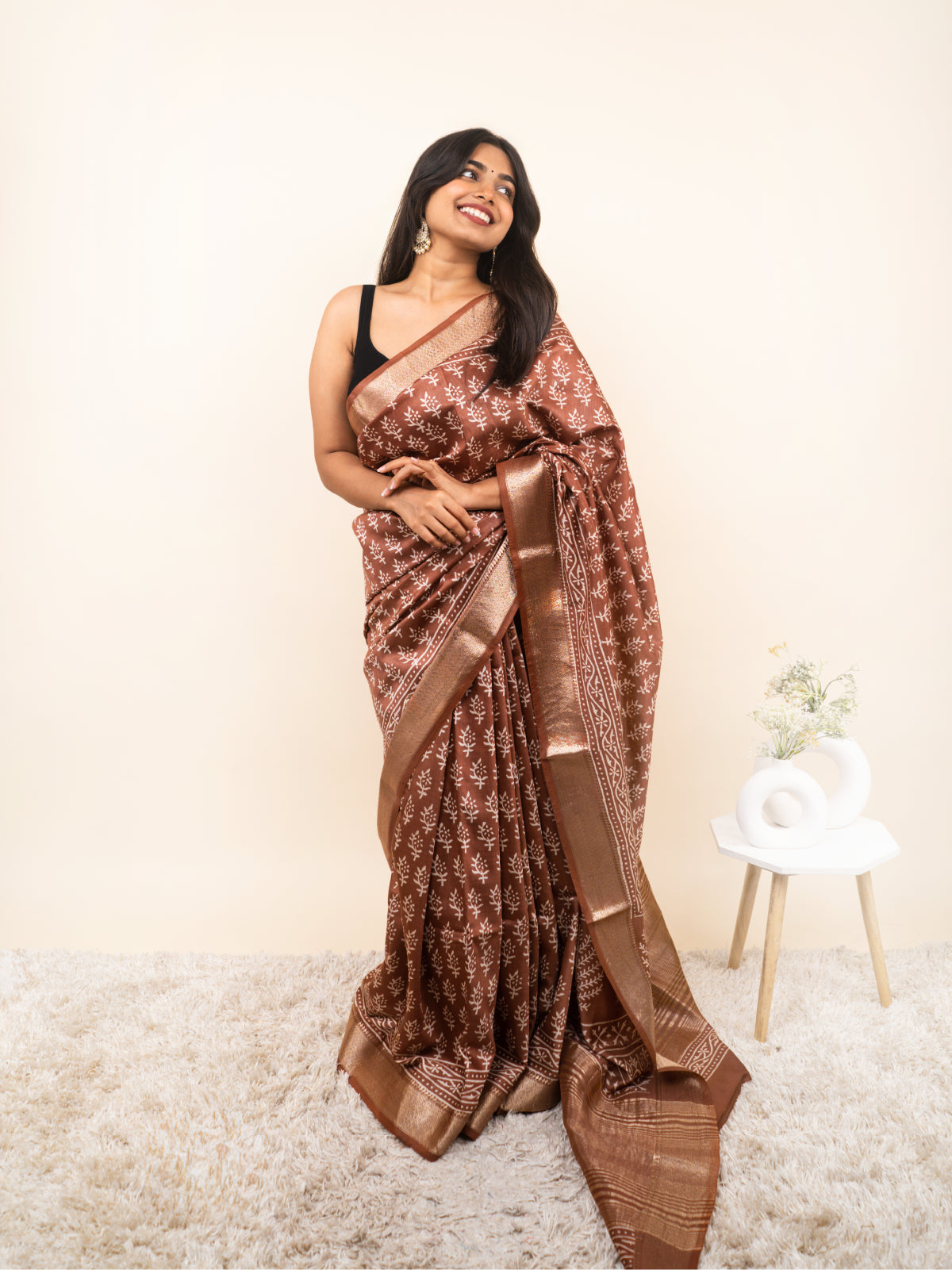The Stillness of Maheshwari Cotton Silk Saree