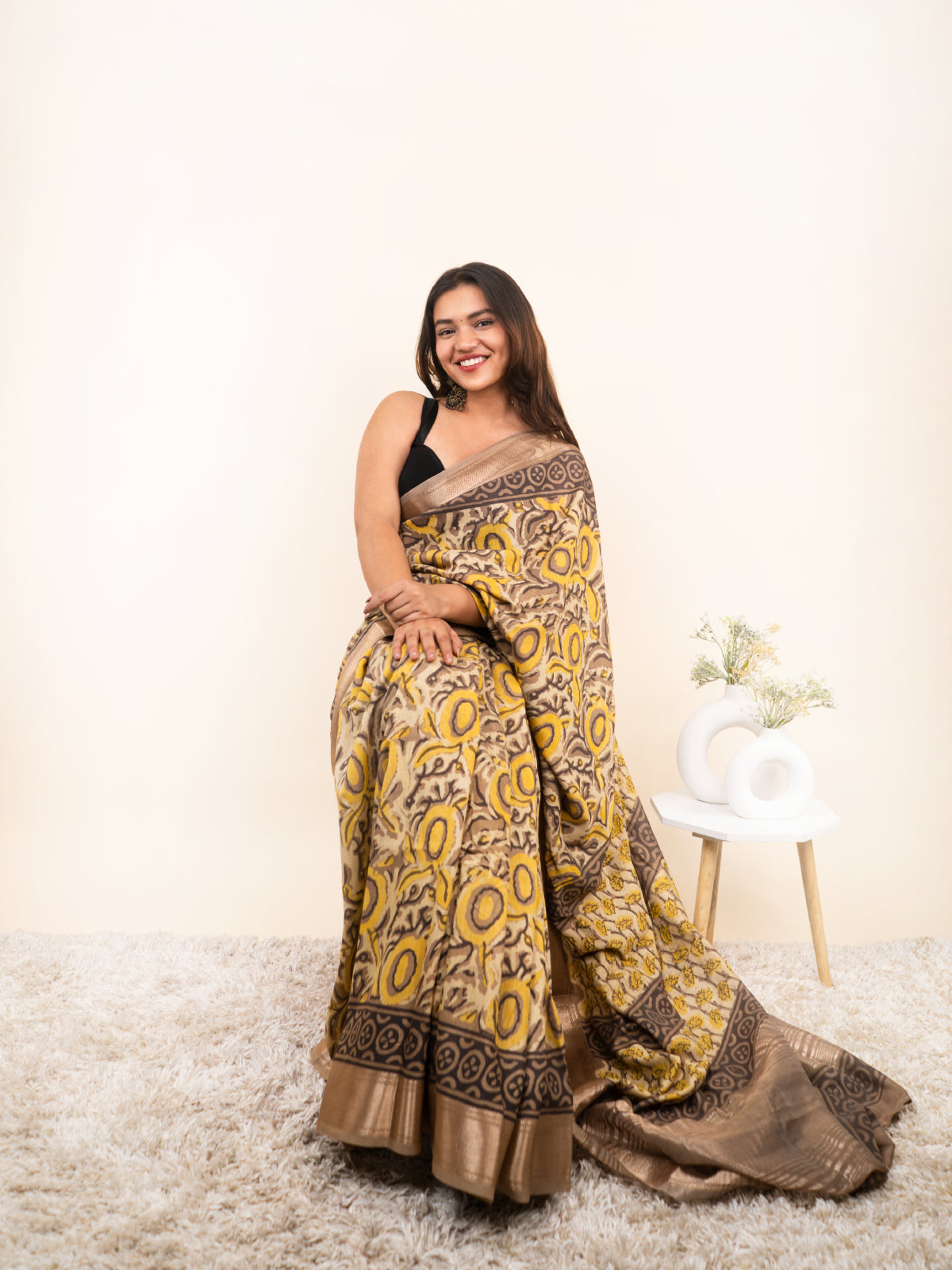 Glow Of The Sun Maheshwari Cotton Silk Saree