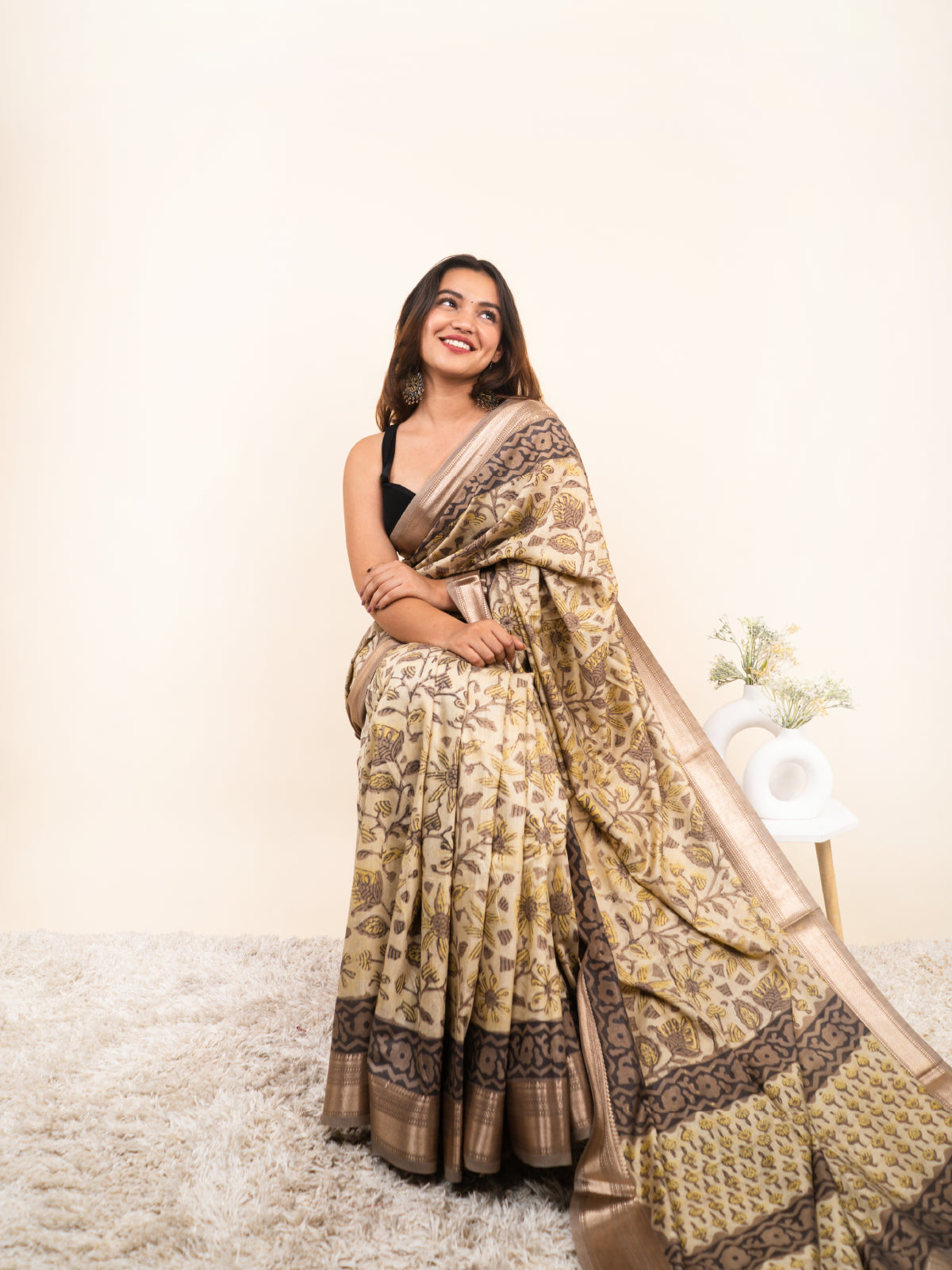 Golden Wave Maheshwari Cotton Silk Saree