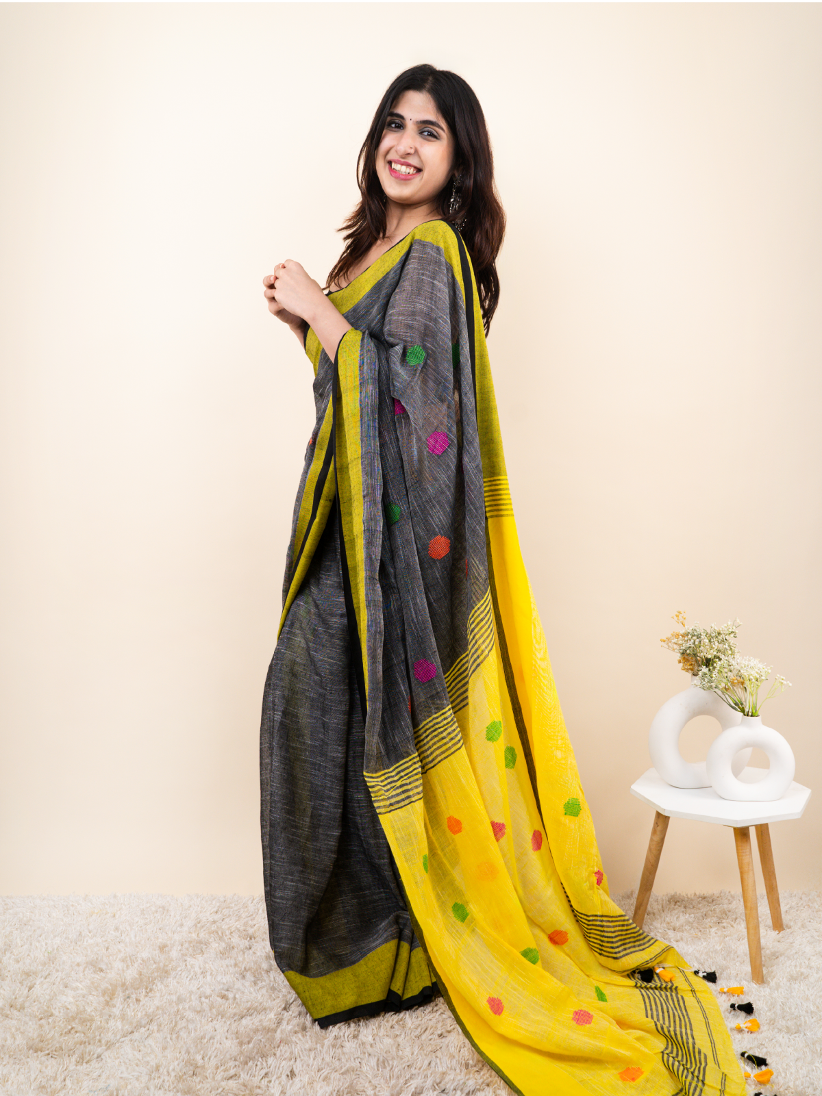 Noorika Linen Saree