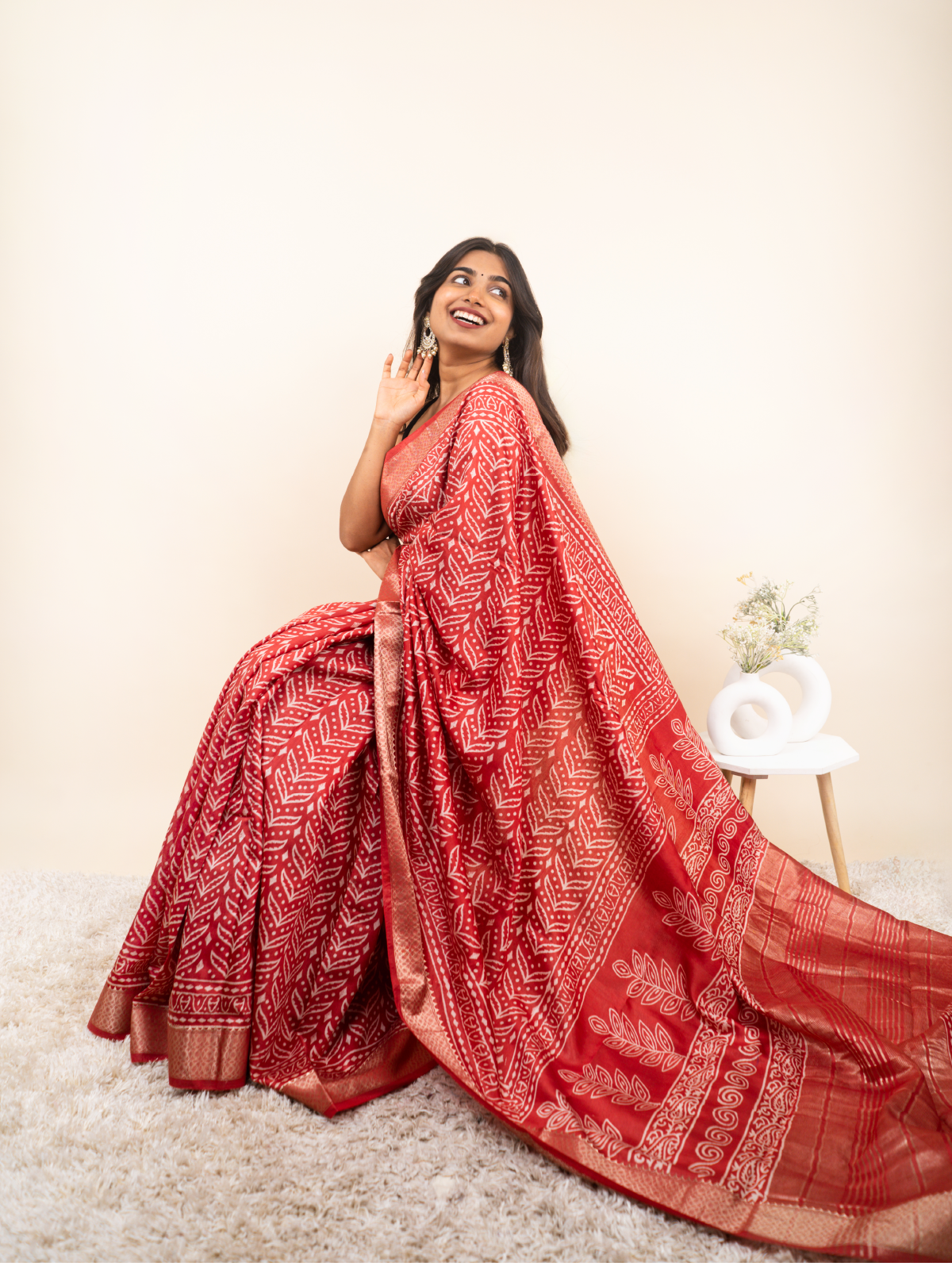 Song in Threads Maheshwari Cotton Silk Saree