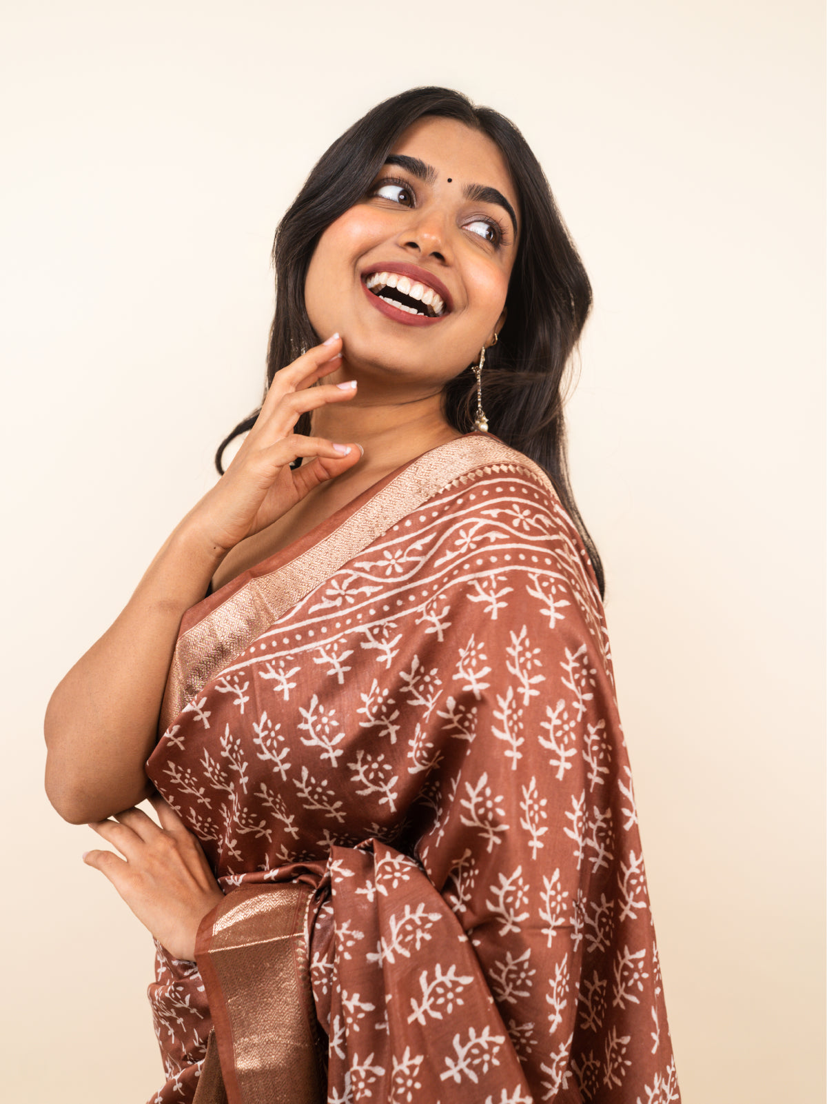 The Stillness of Maheshwari Cotton Silk Saree