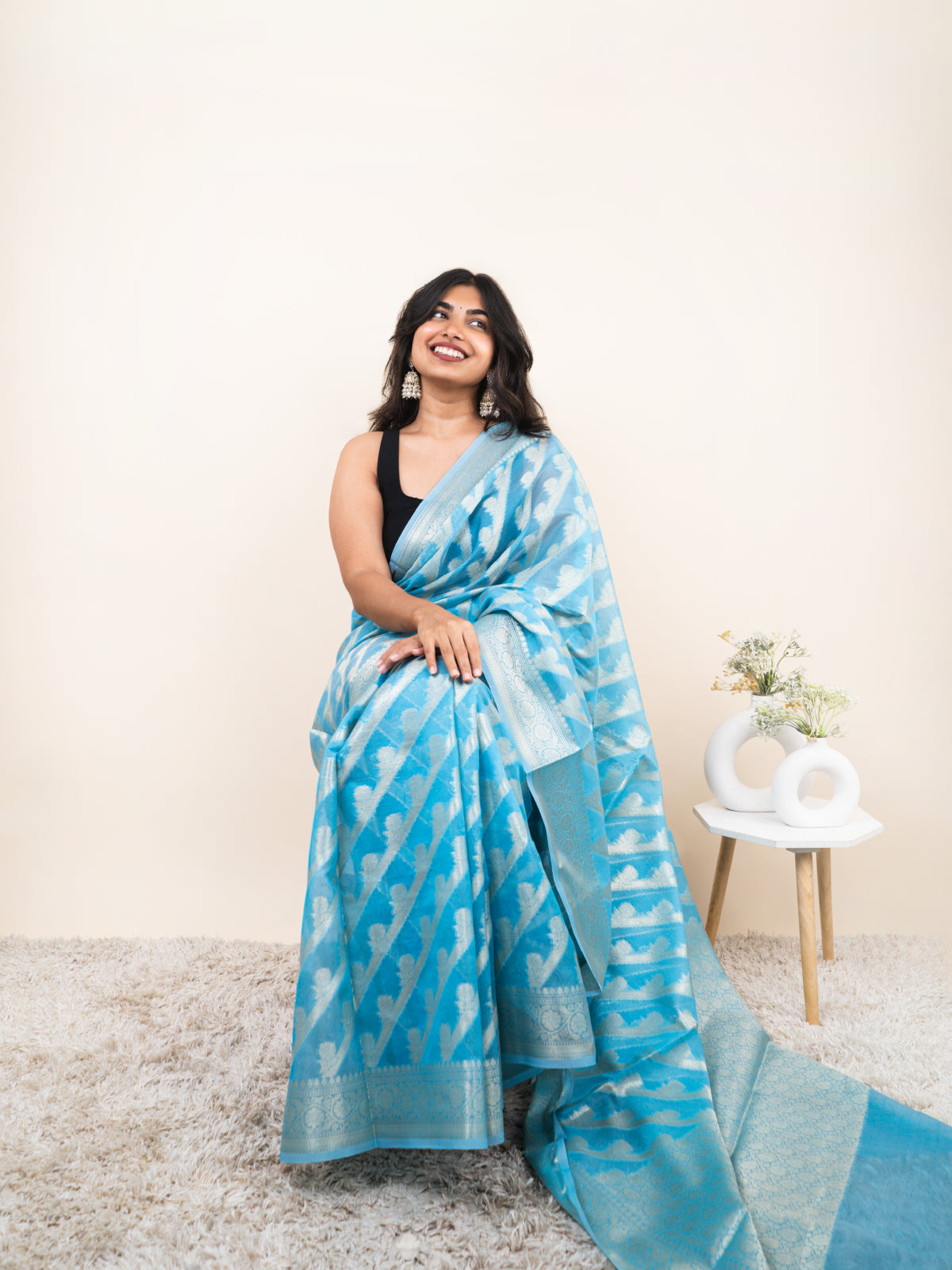 Roshan Rang Manarasi Cotton Silk Saree