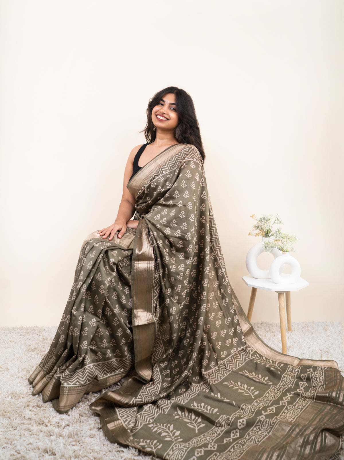Neel Nadi Maheshwari Cotton Silk Saree
