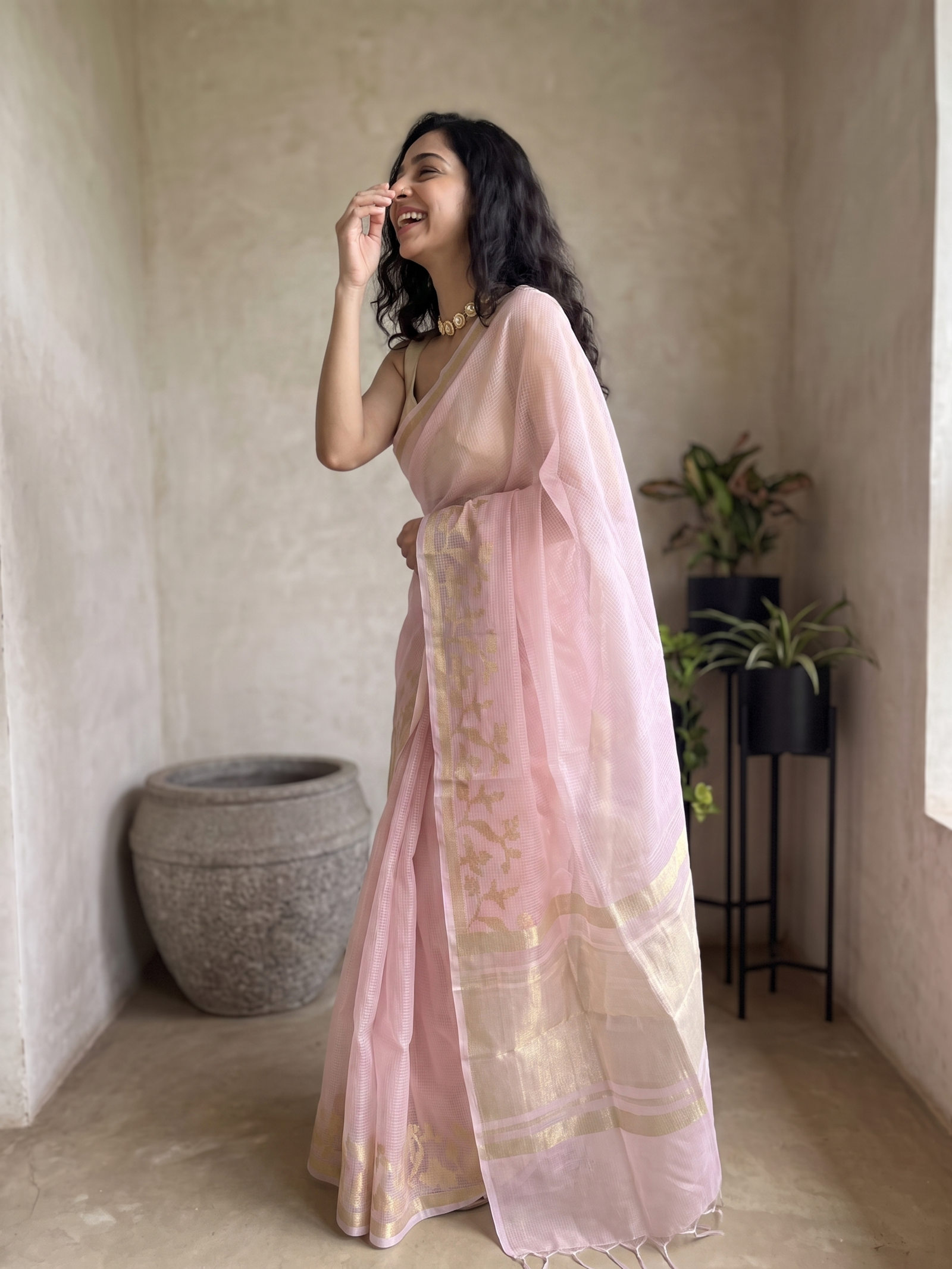 Gulabi Noor Kota Tissue Saree
