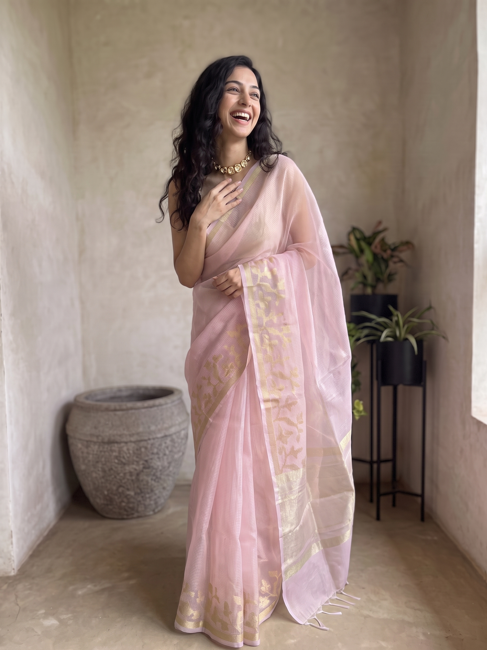 Gulabi Noor Kota Tissue Saree