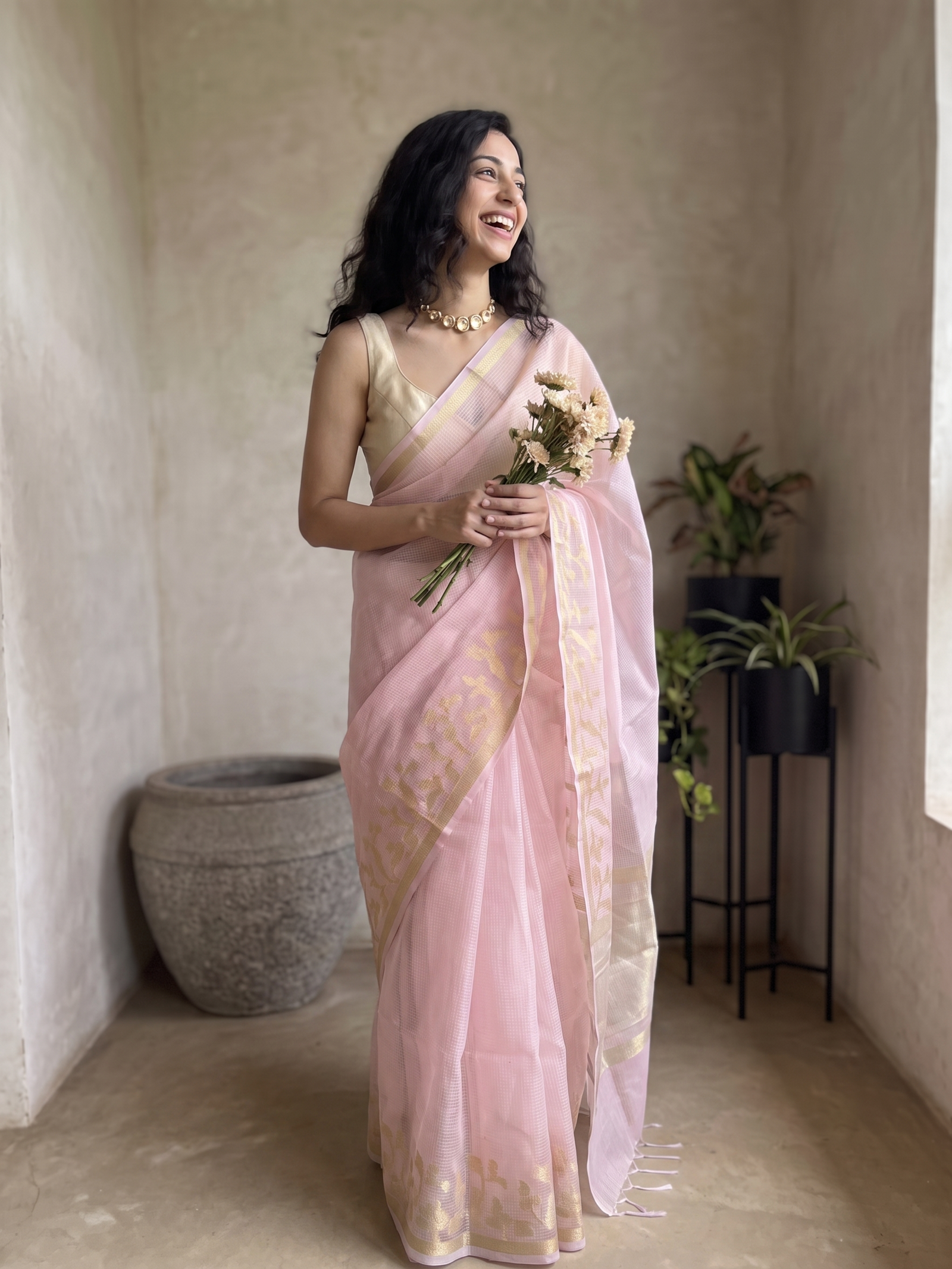 Gulabi Noor Kota Tissue Saree