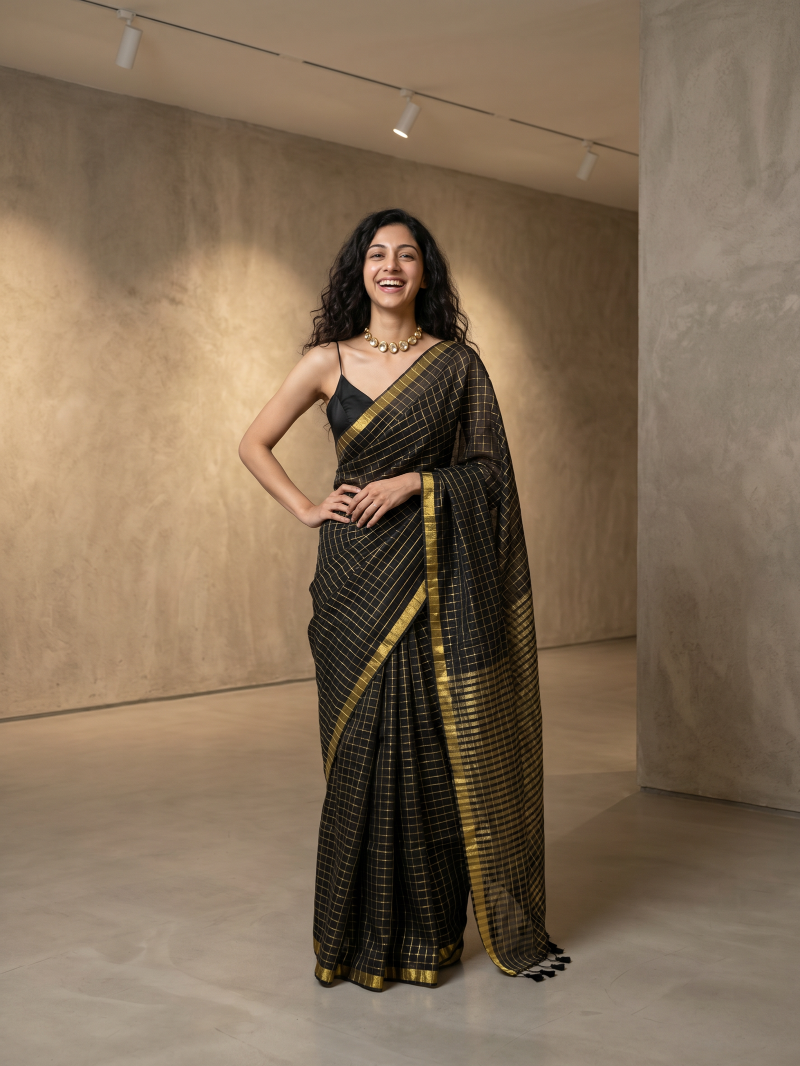 Kanak Kaali Mulmul Saree