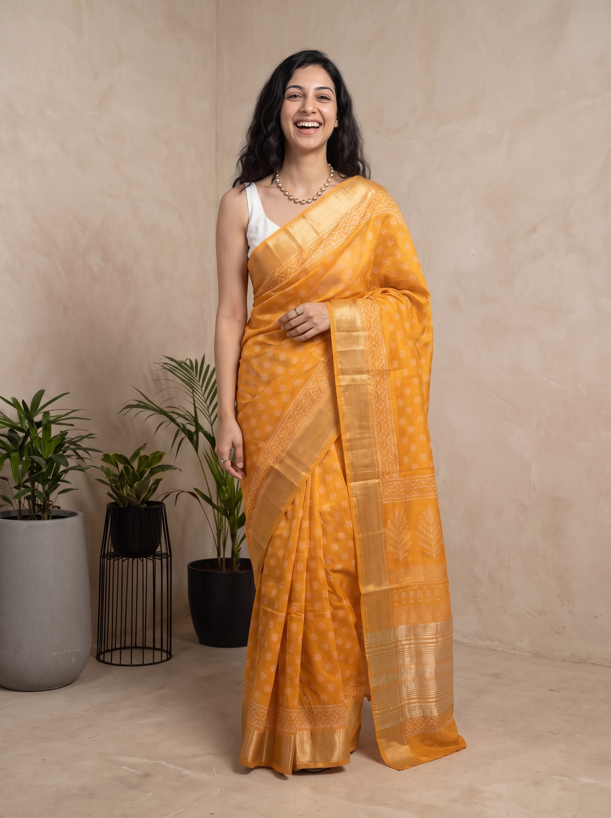 Golden Bloom Maheshwari Cotton Silk Saree