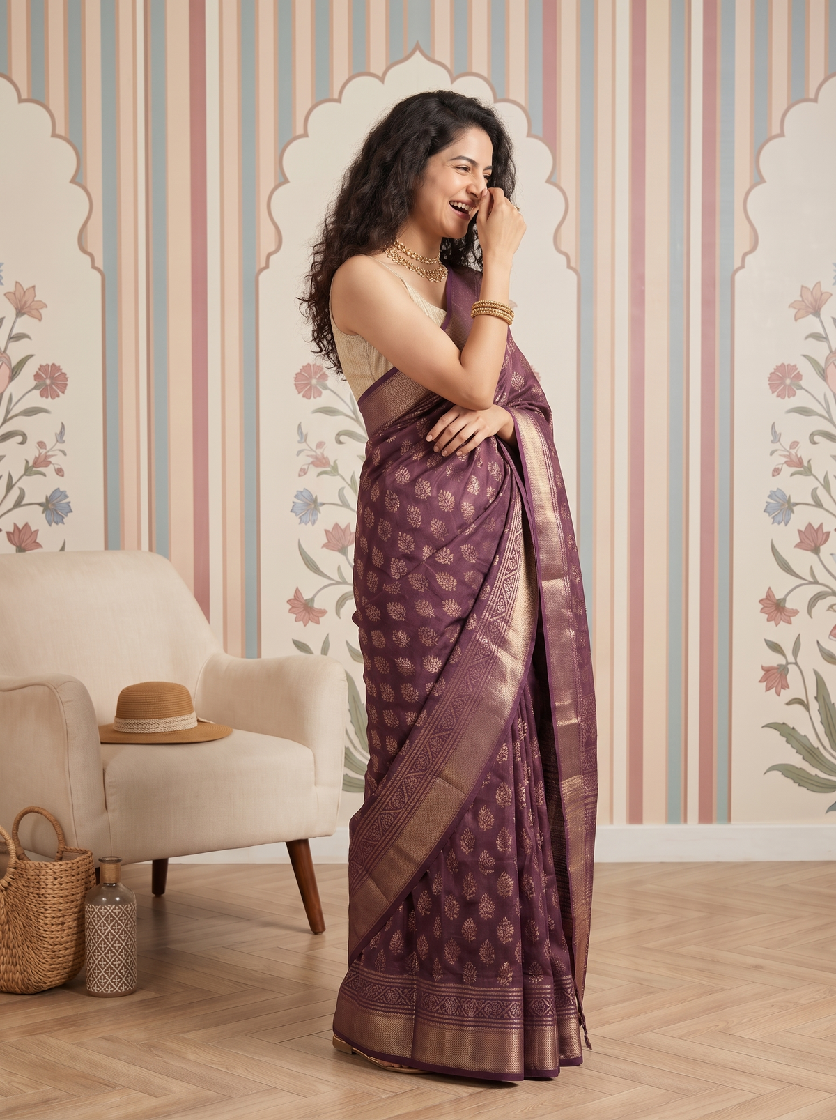 Zari Rani Maheshwari Cotton Silk Saree