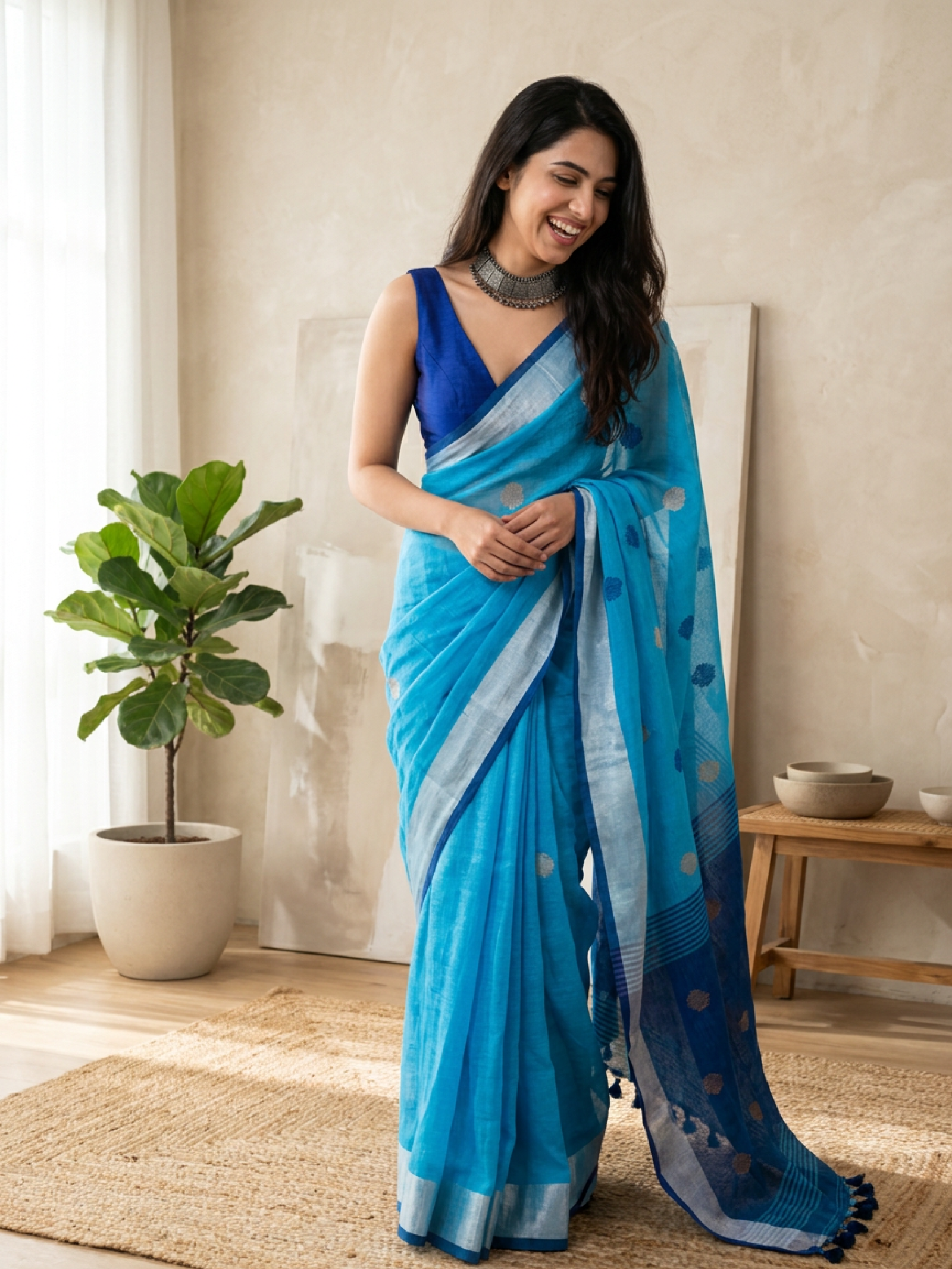 Chhoti Bindiya Linen Saree
