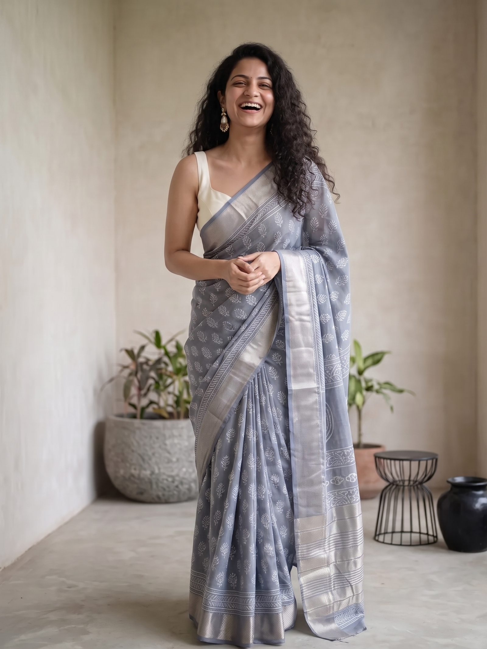 Grey Pearl Maheshwari Cotton Silk Saree