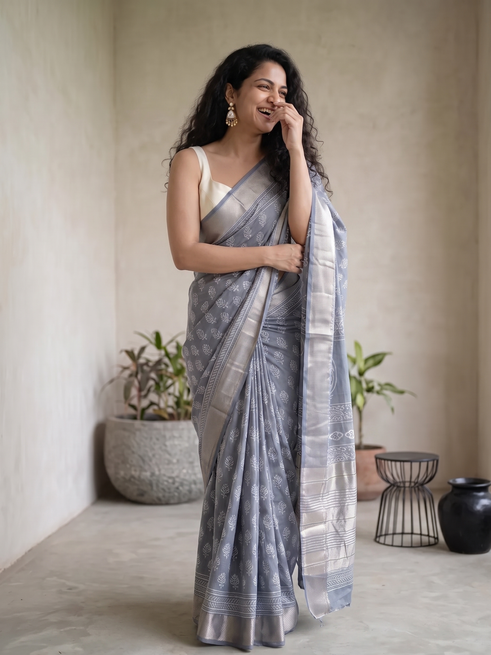 Grey Pearl Maheshwari Cotton Silk Saree