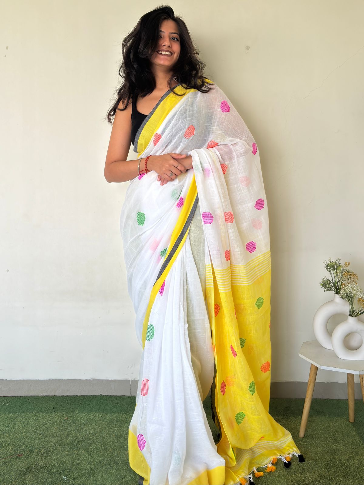 Rangila Phool Linen Saree