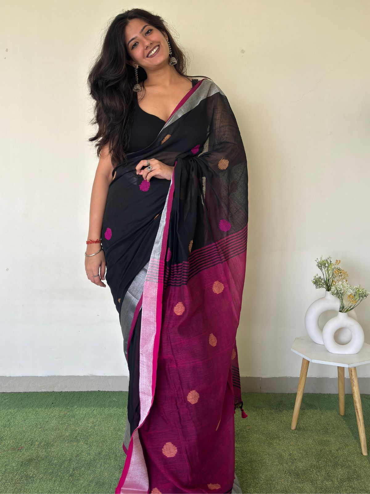 Leher Gulabi Linen Saree