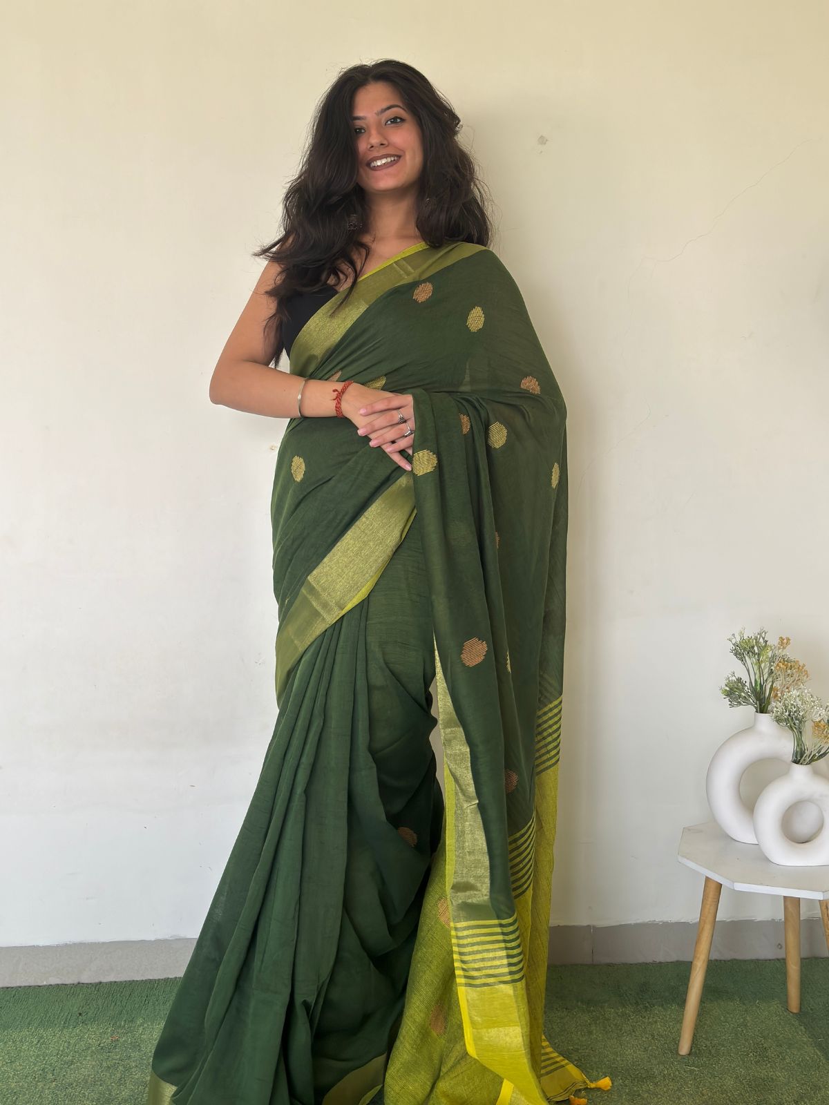 Manikya Linen Saree