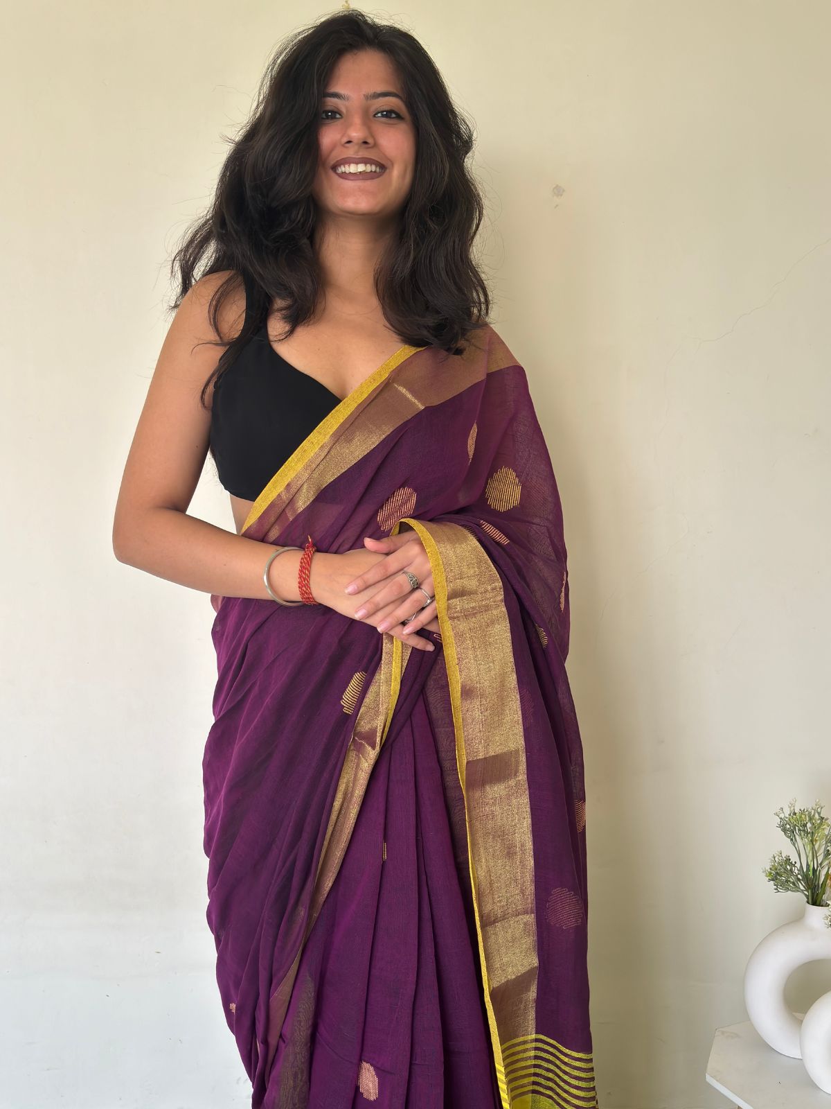 Bindu Lahar Linen Saree