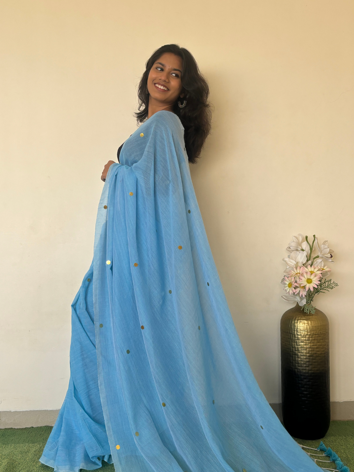 Make Suit With Old Saree की ताजा खबरें -