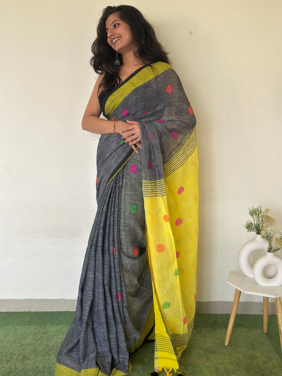 Noorika Linen Saree