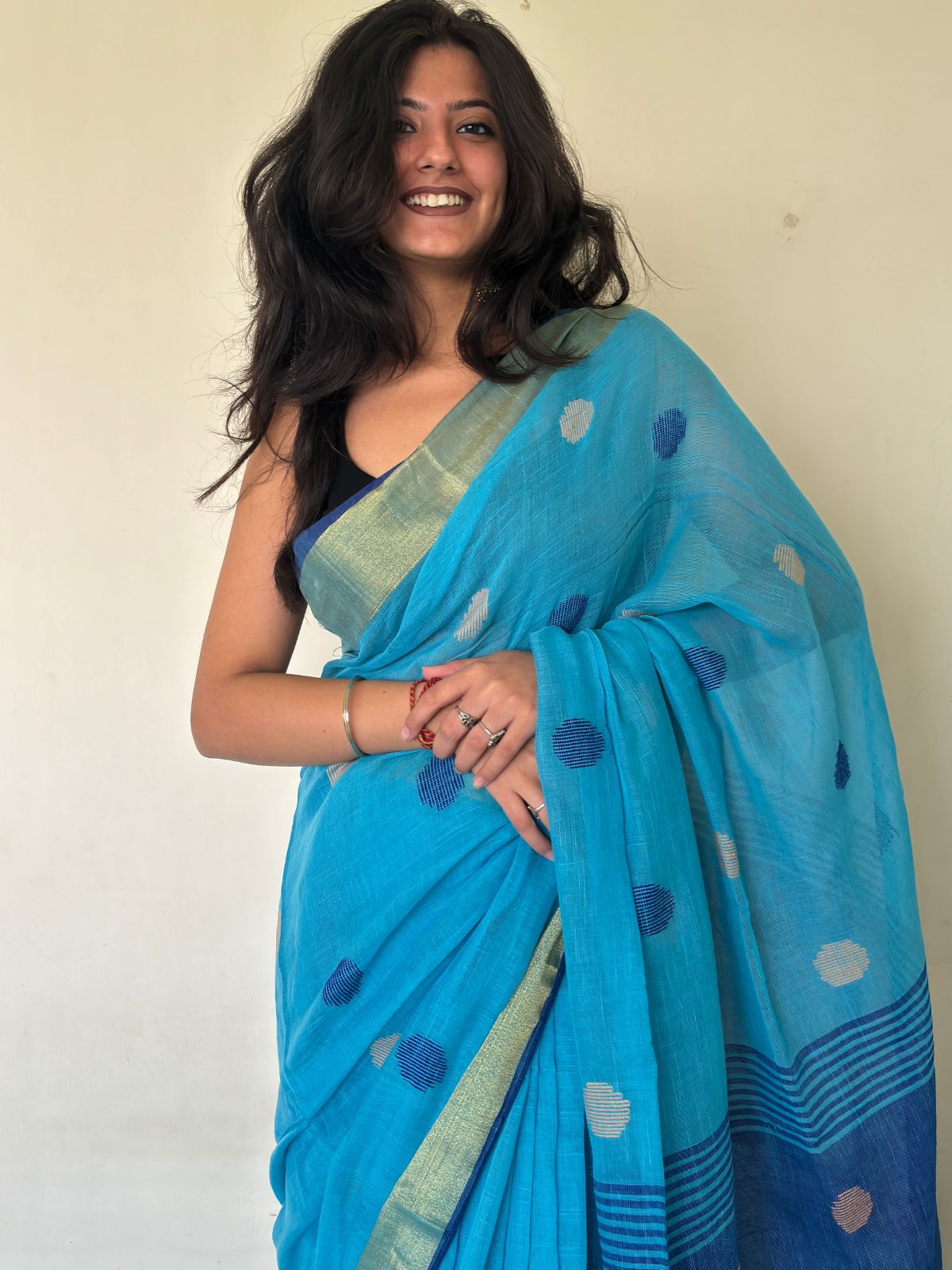 Chhoti Bindiya Linen Saree