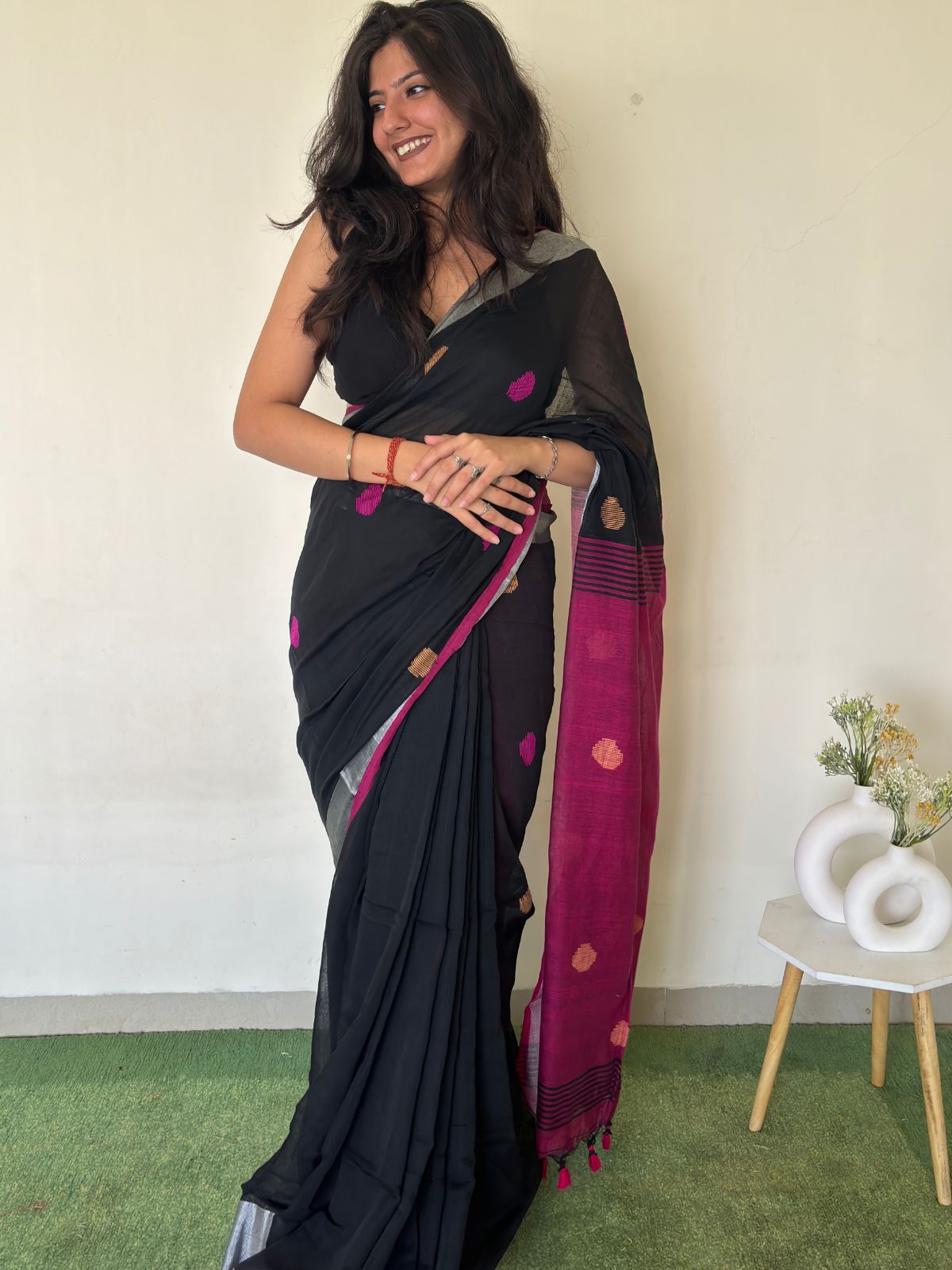 Leher Gulabi Linen Saree