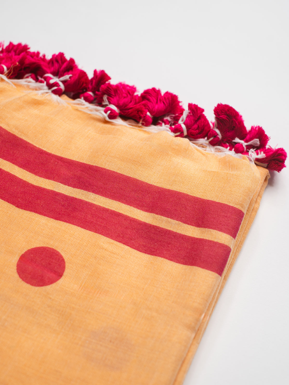 Gulaabi Bindu Cotton Saree