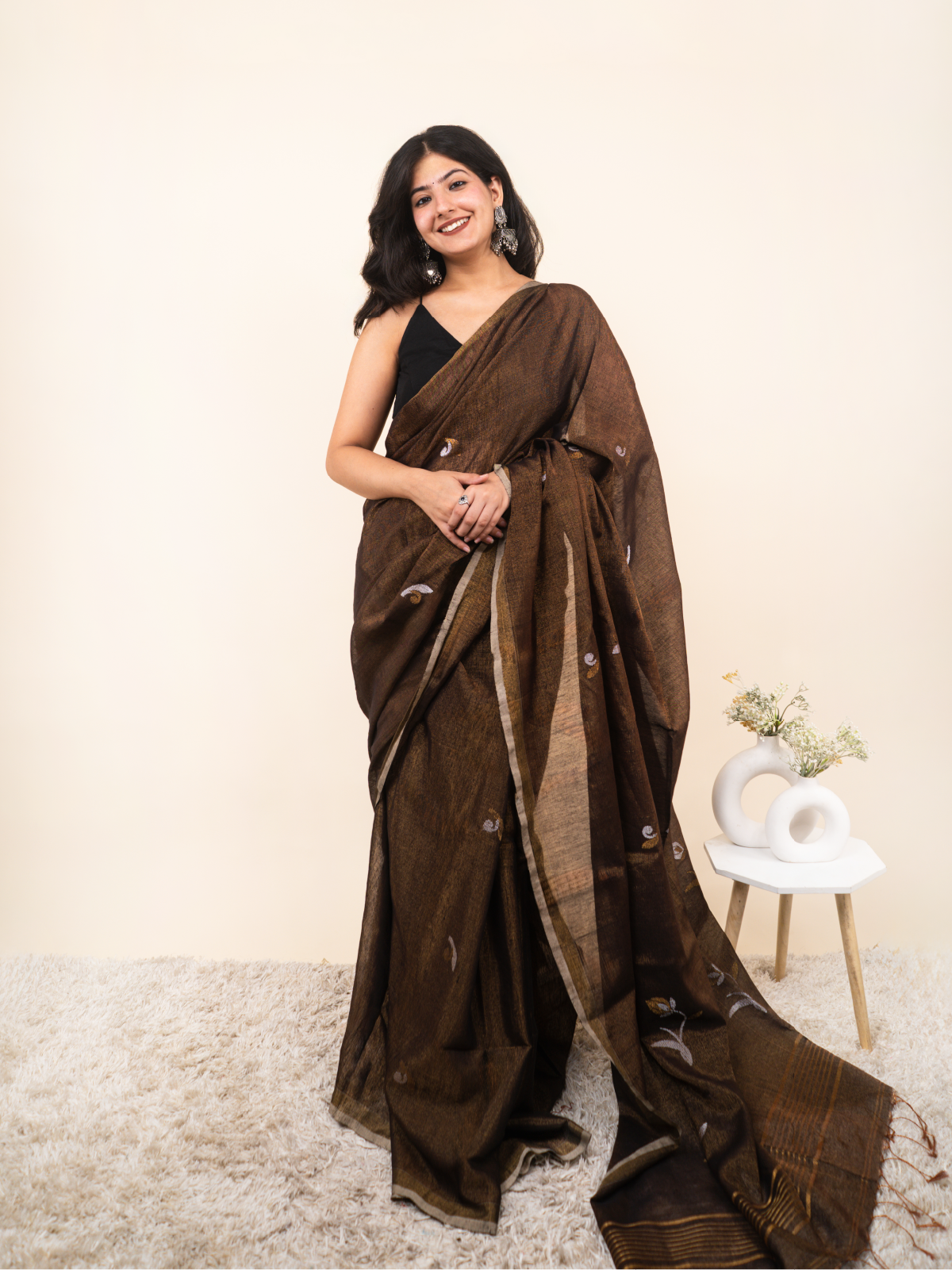 Viraasat Linen Tissue Saree