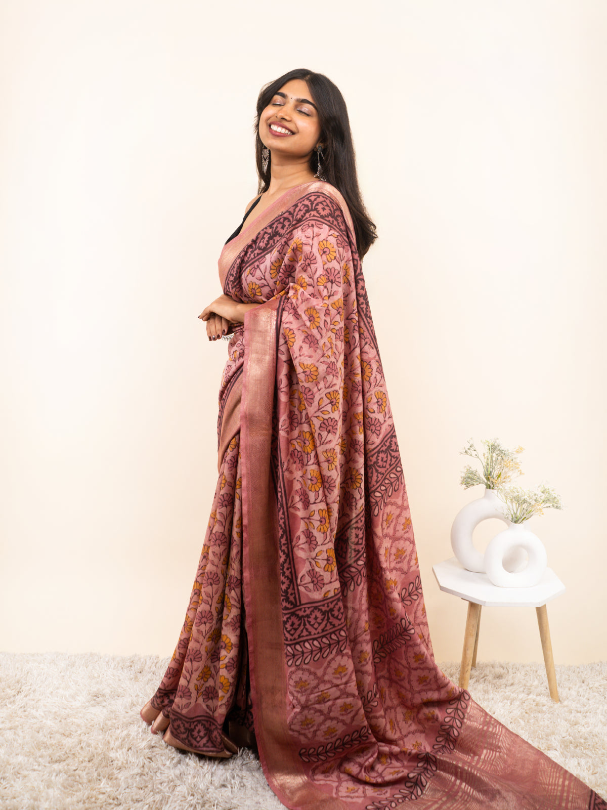 Floral Silk Garden Maheshwari Cotton Silk Saree