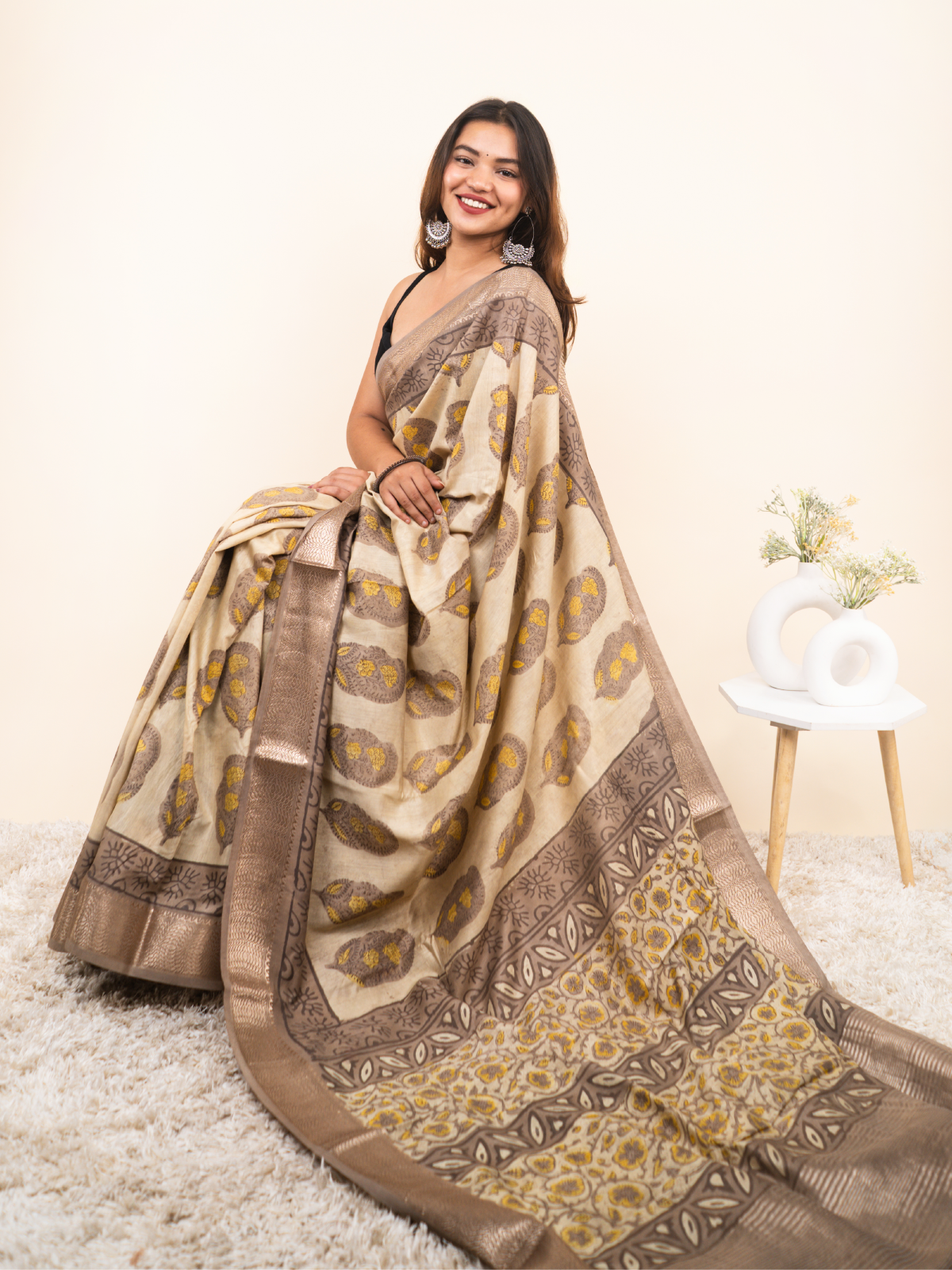 Woven Dreams Maheshwari Cotton Silk Saree