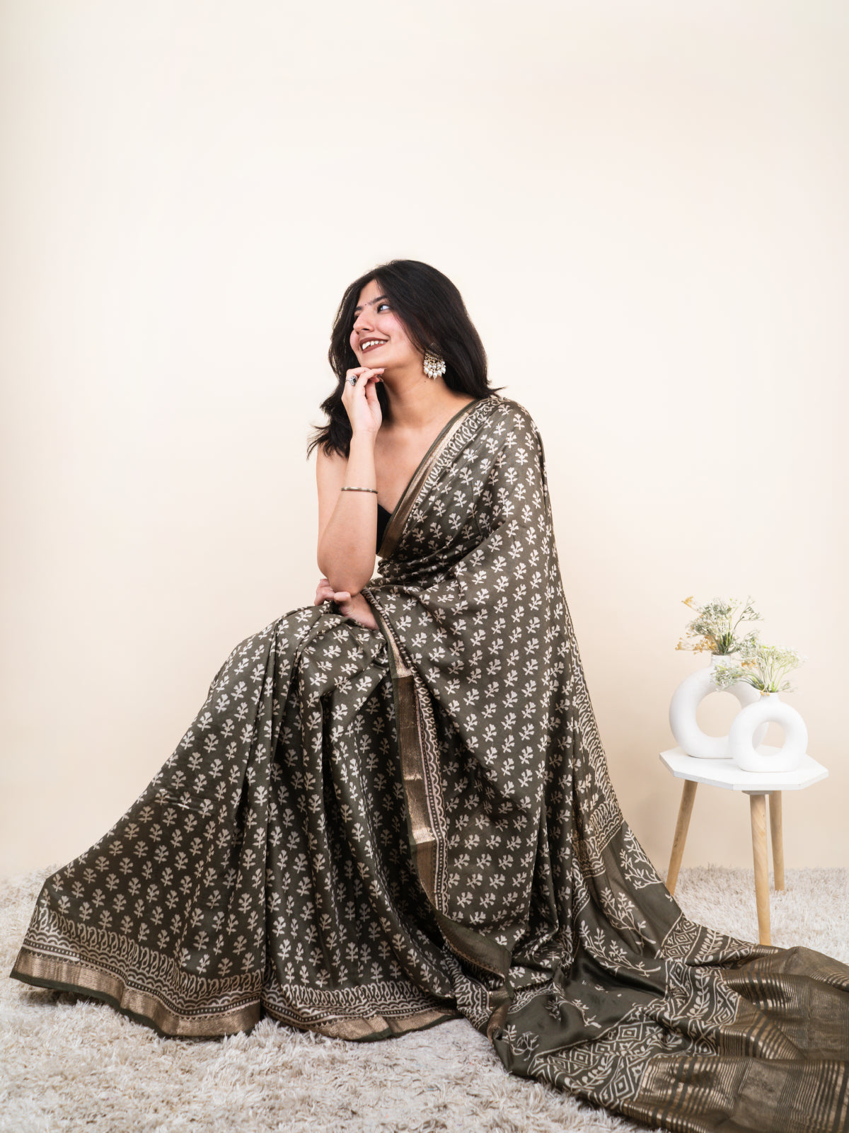 Noir Maheshwari Cotton Silk Saree