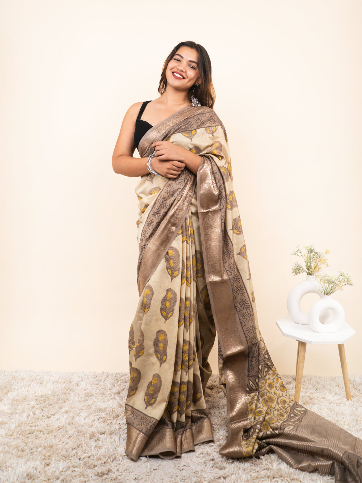 Woven Dreams Maheshwari Cotton Silk Saree