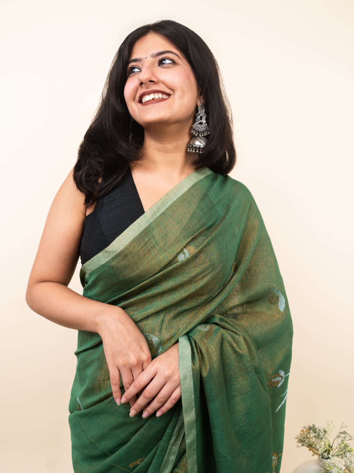Moonlit Flow Linen Tissue Saree