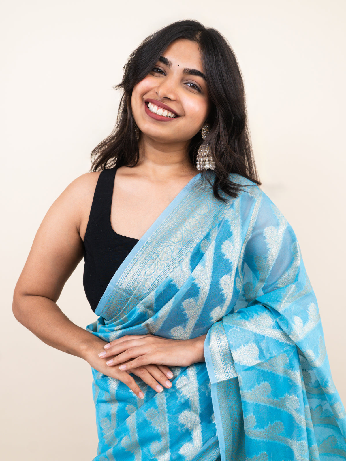 Roshan Rang Manarasi Cotton Silk Saree