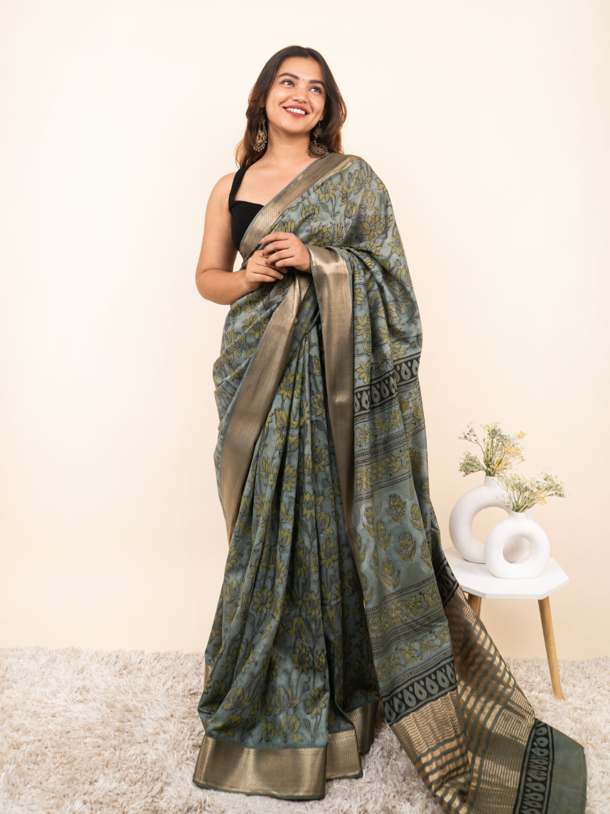 Silent Glow Maheshwari Cotton Silk Saree
