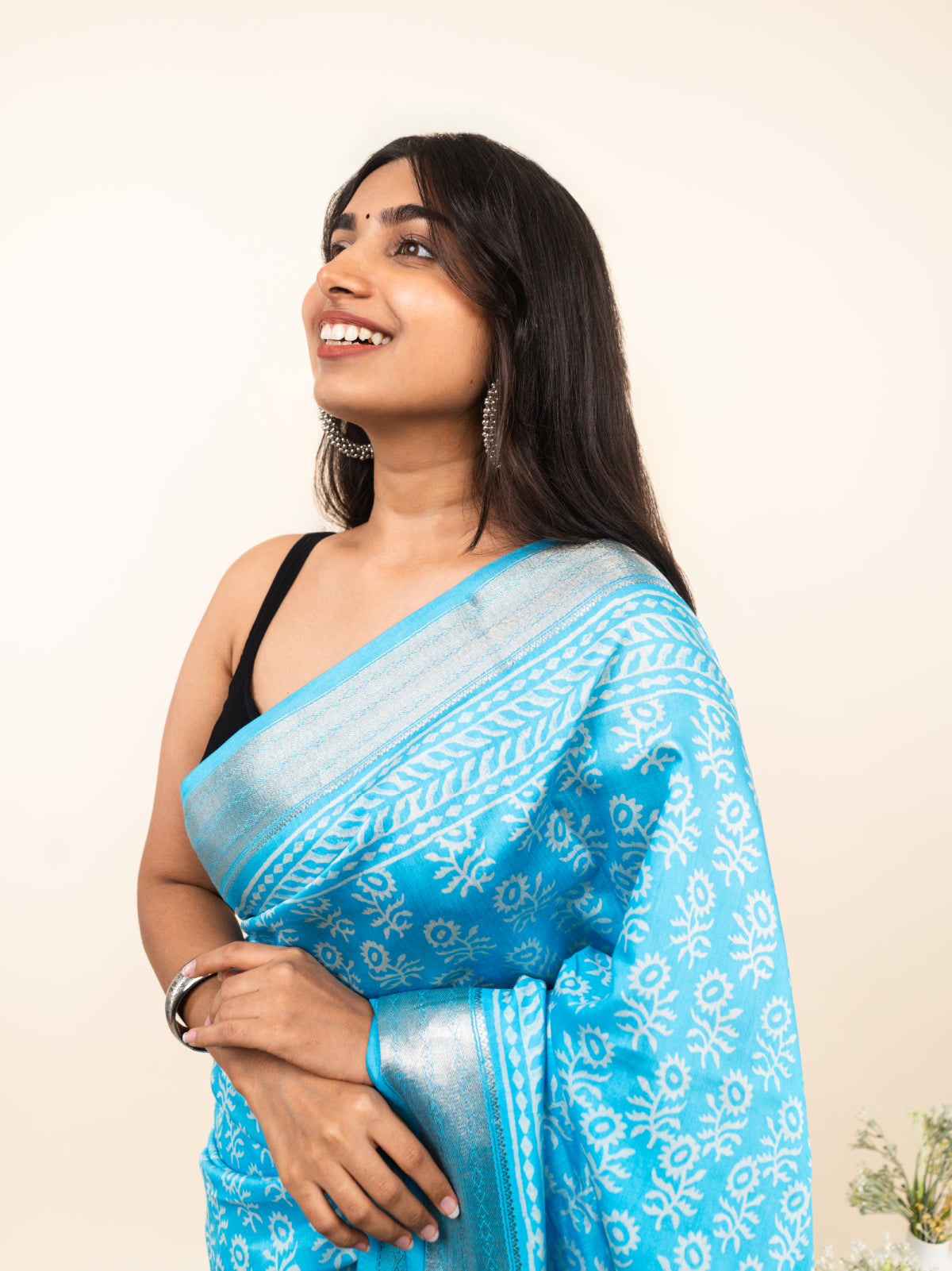 Deep Sea Drape Maheshwari Cotton Silk Saree