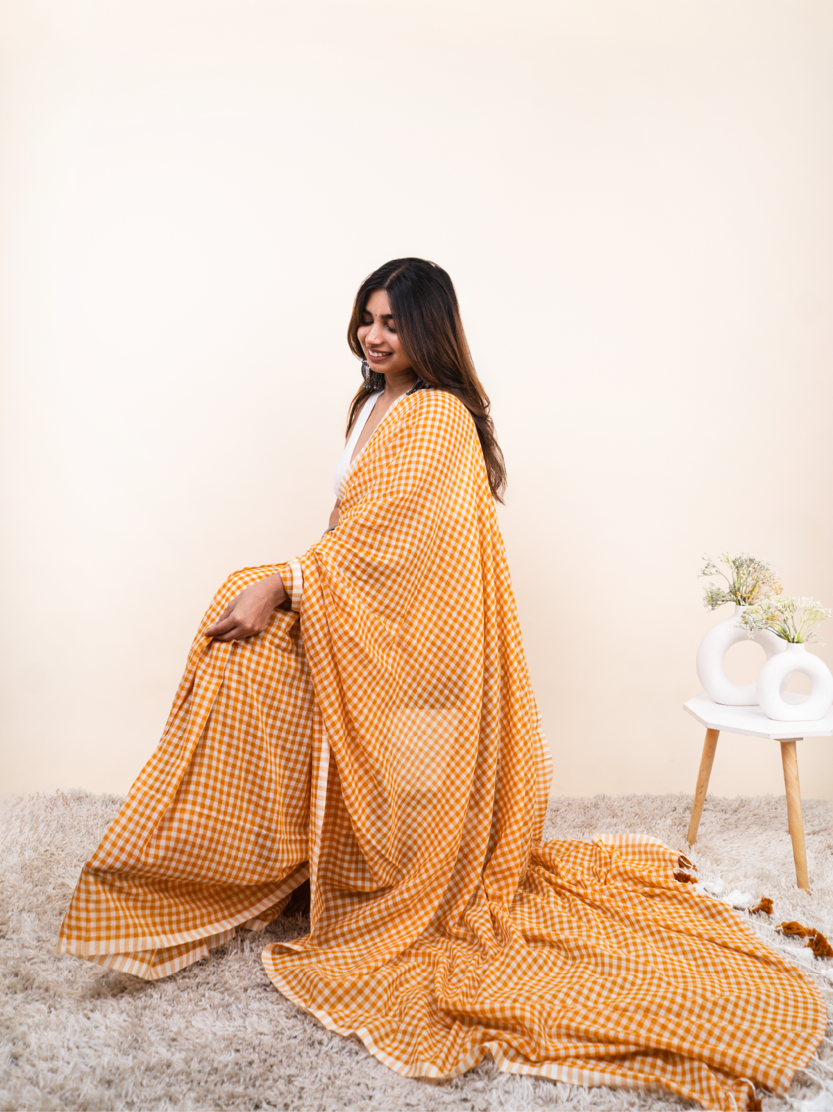 Dhool Checks Mulmul Saree