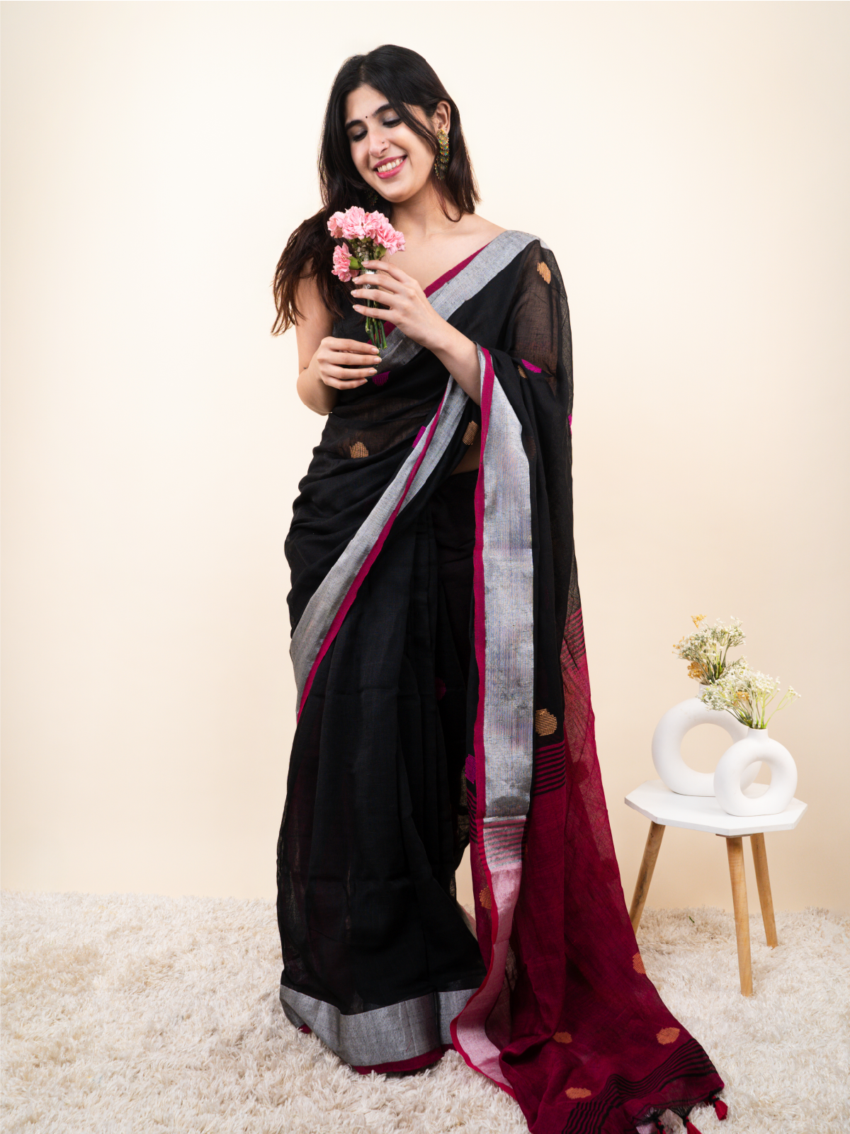 Leher Gulabi Linen Saree