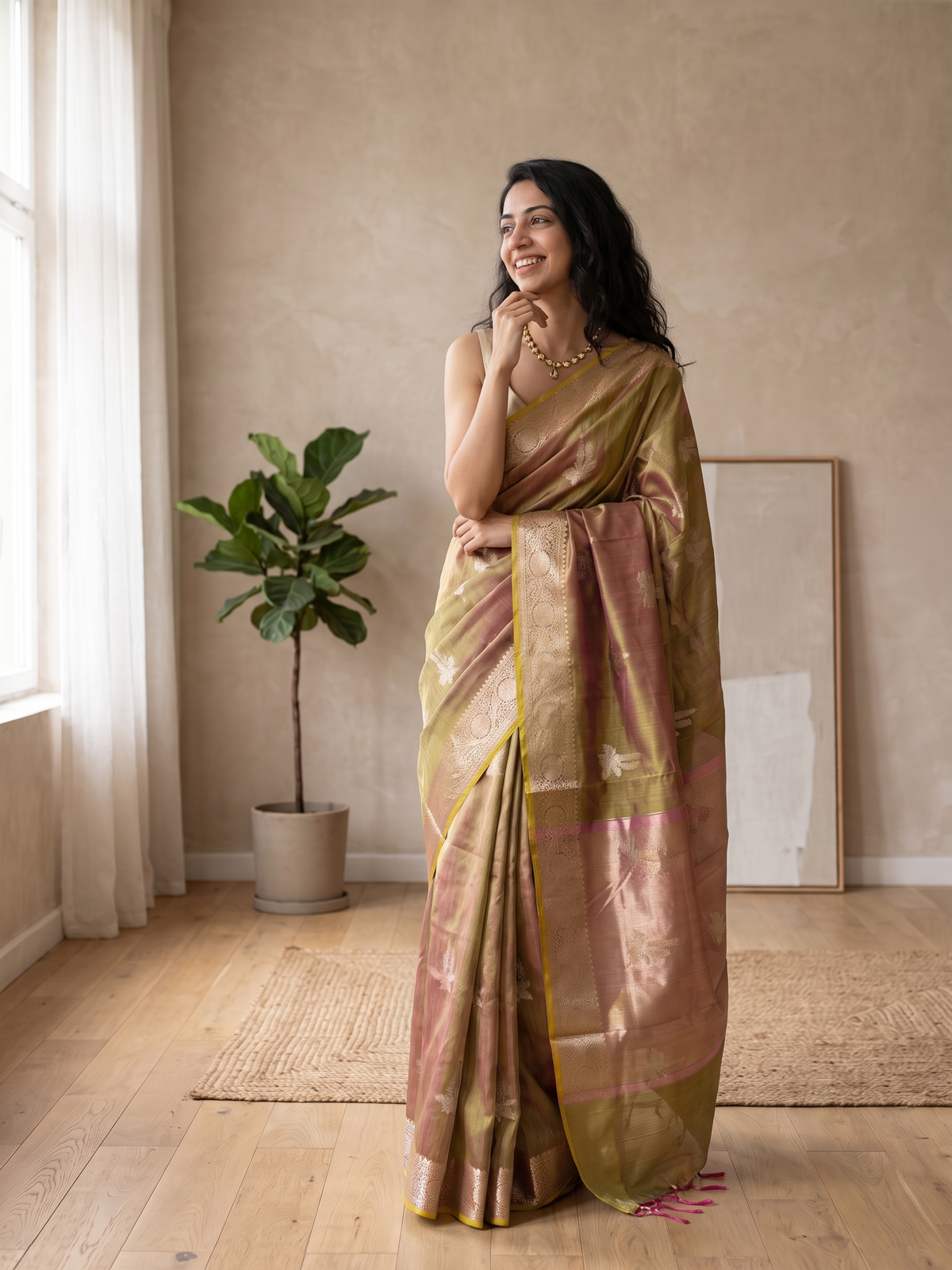 Dhoop Rani Tussar Silk Banarasi Saree