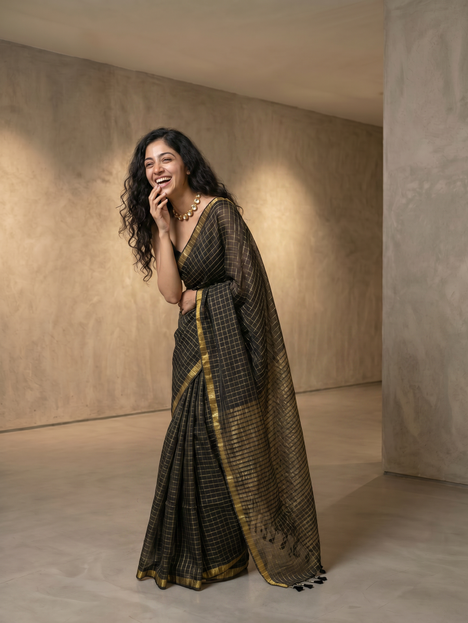 Kanak Kaali Mulmul Saree