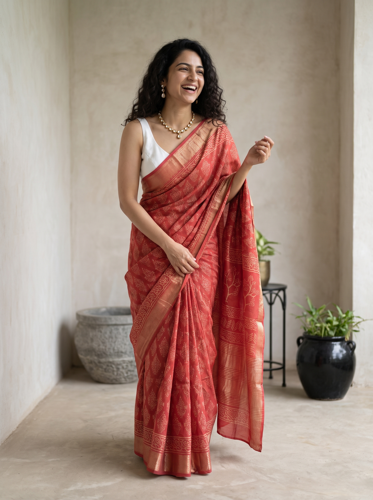Red Queen Maheshwari Cotton Silk Saree