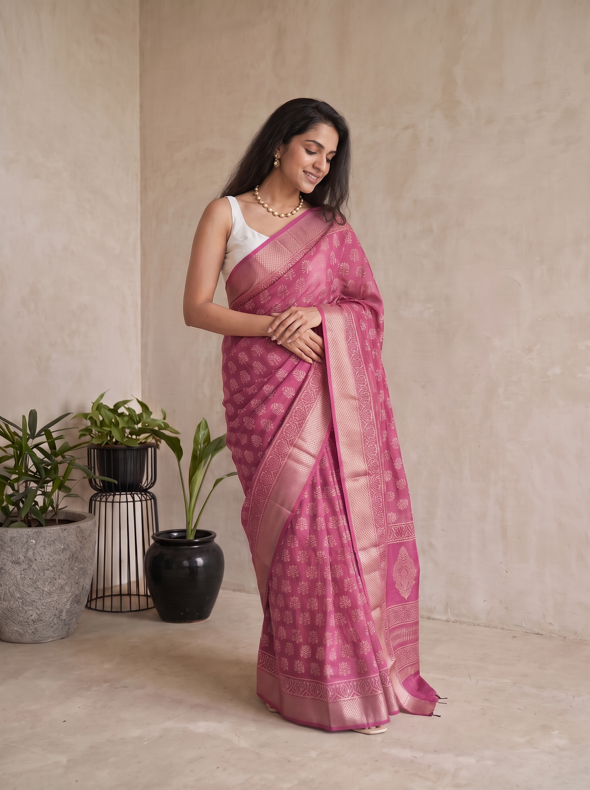 Gulabi Rani Maheshwari Cotton Silk Saree