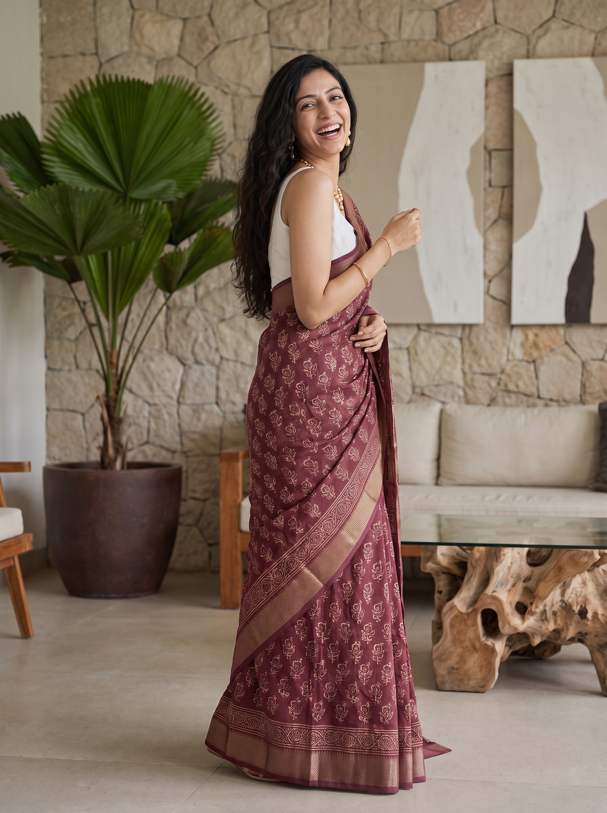 Gulabi Nazakat Maheshwari Cotton Silk Saree