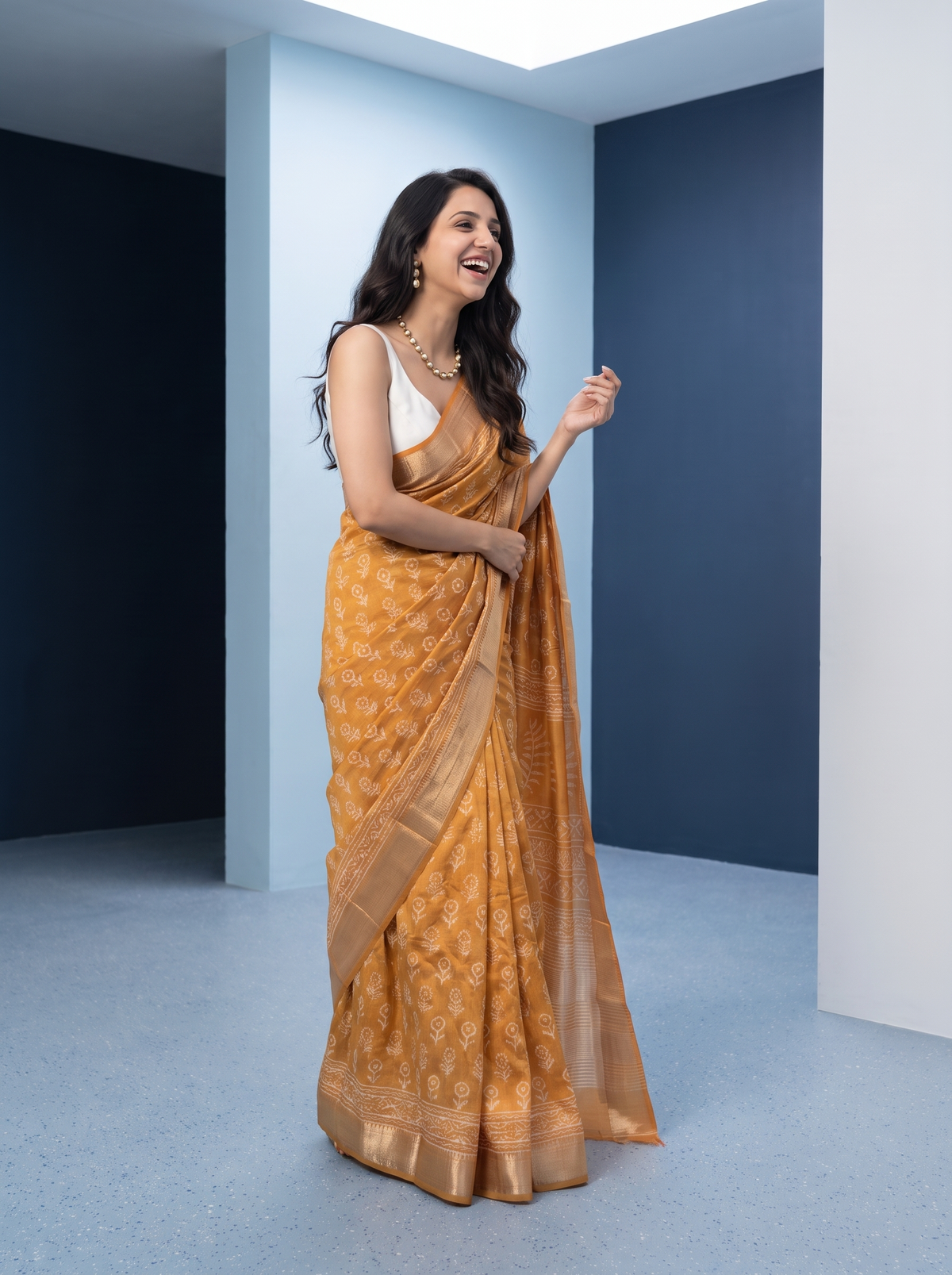 Mellow Gold Maheshwari Cotton Silk Saree