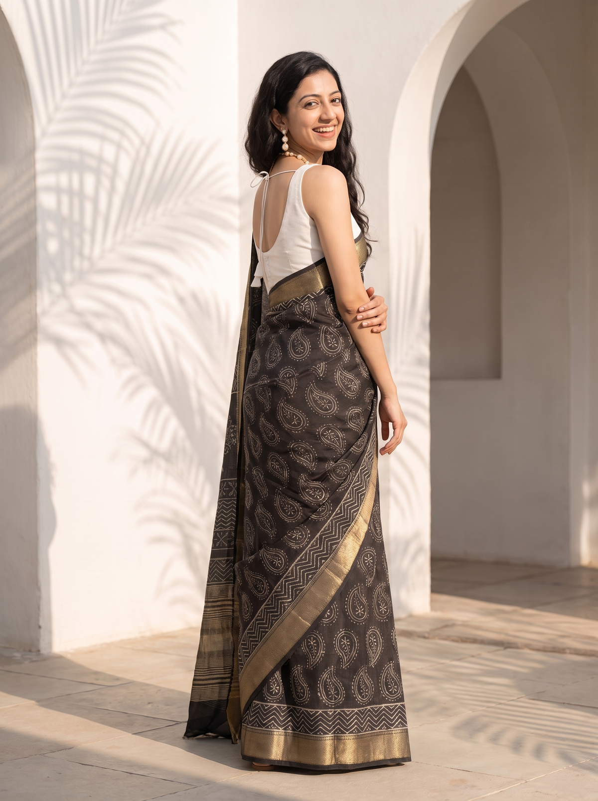 Classic Black Maheshwari Cotton Silk Saree