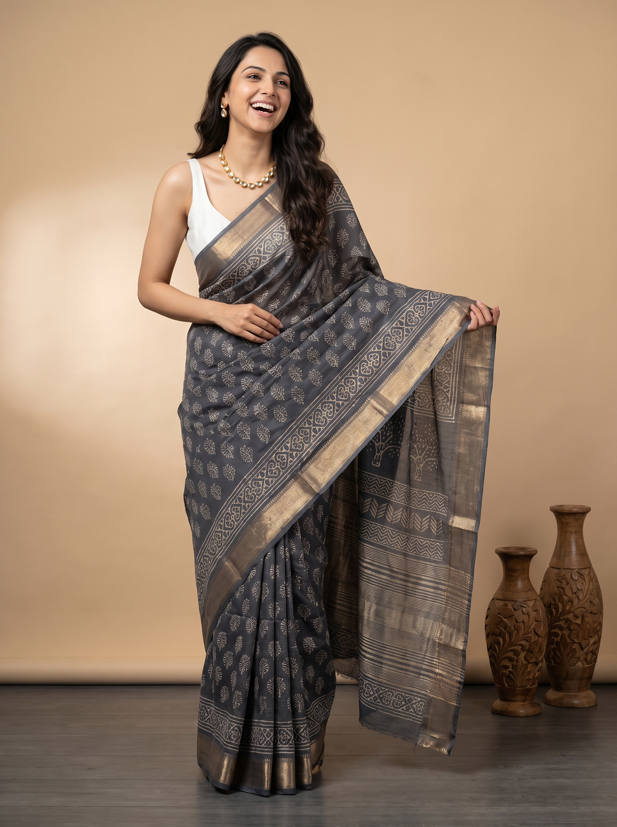 Silver Grey Maheshwari Cotton Silk Saree