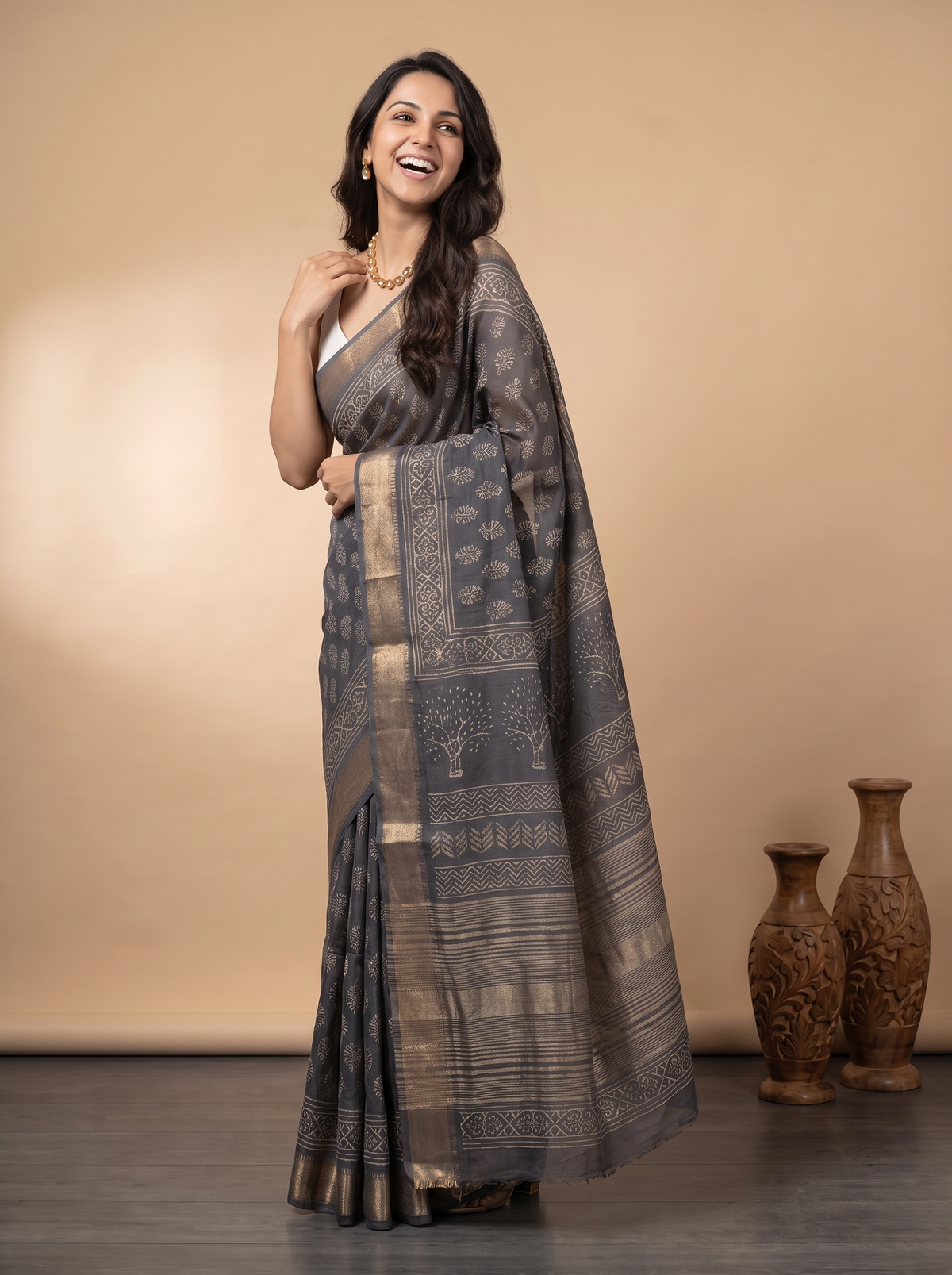 Silver Grey Maheshwari Cotton Silk Saree