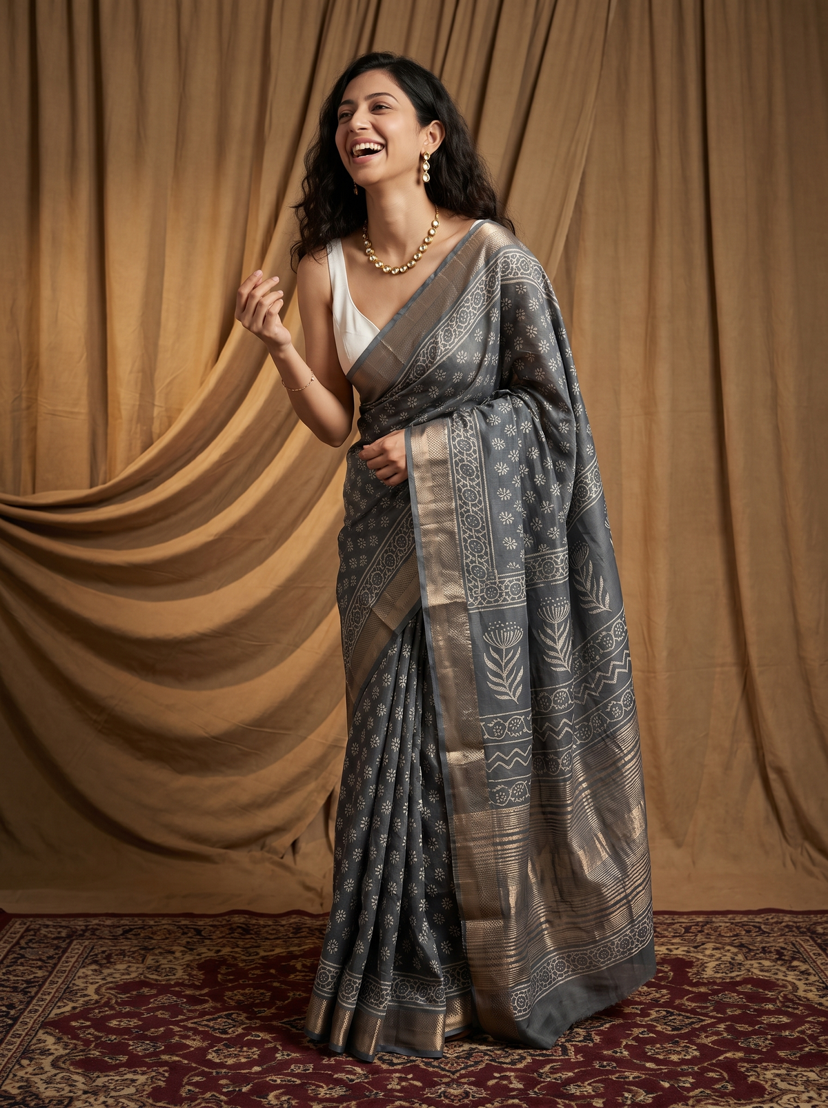Cloud Grey Maheshwari Cotton Silk Saree